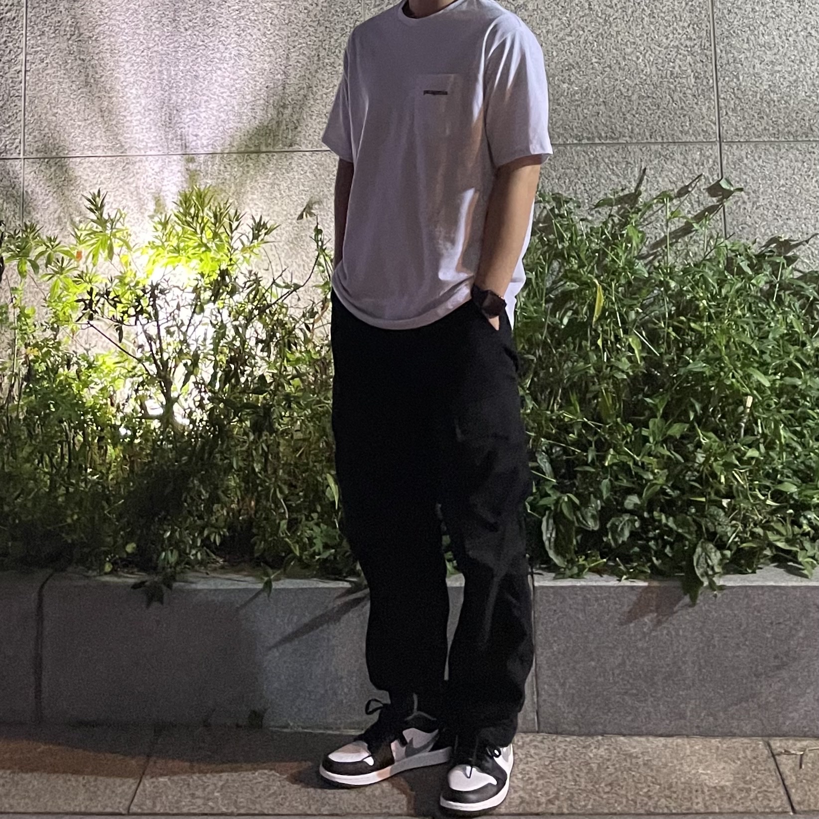 Jordan 1 Low Black Particle Grey 착용 스타일
