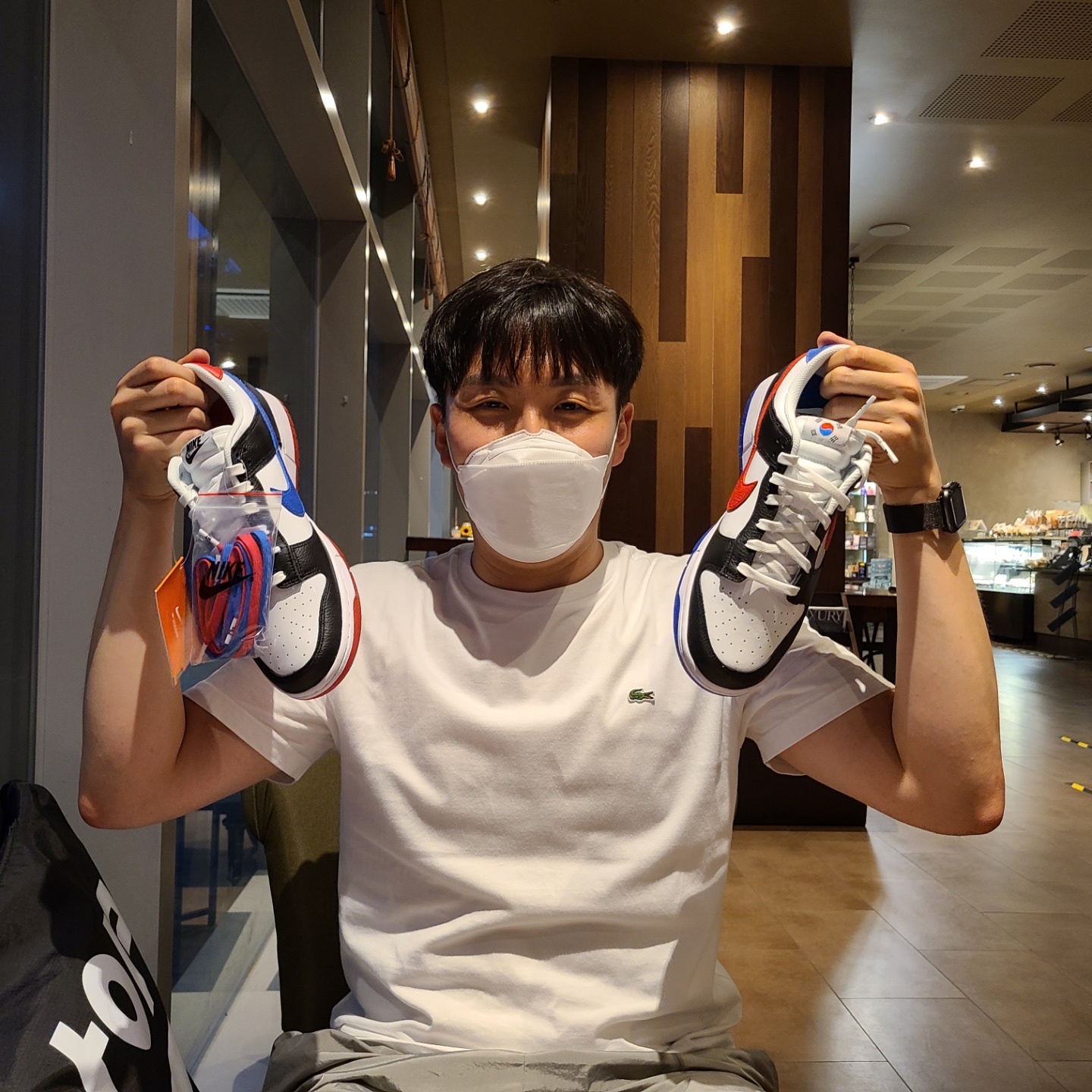 IAB Studio Woven Shorts Gray, Jordan 1 Low OG Ghost Green 착용 스타일 - 2