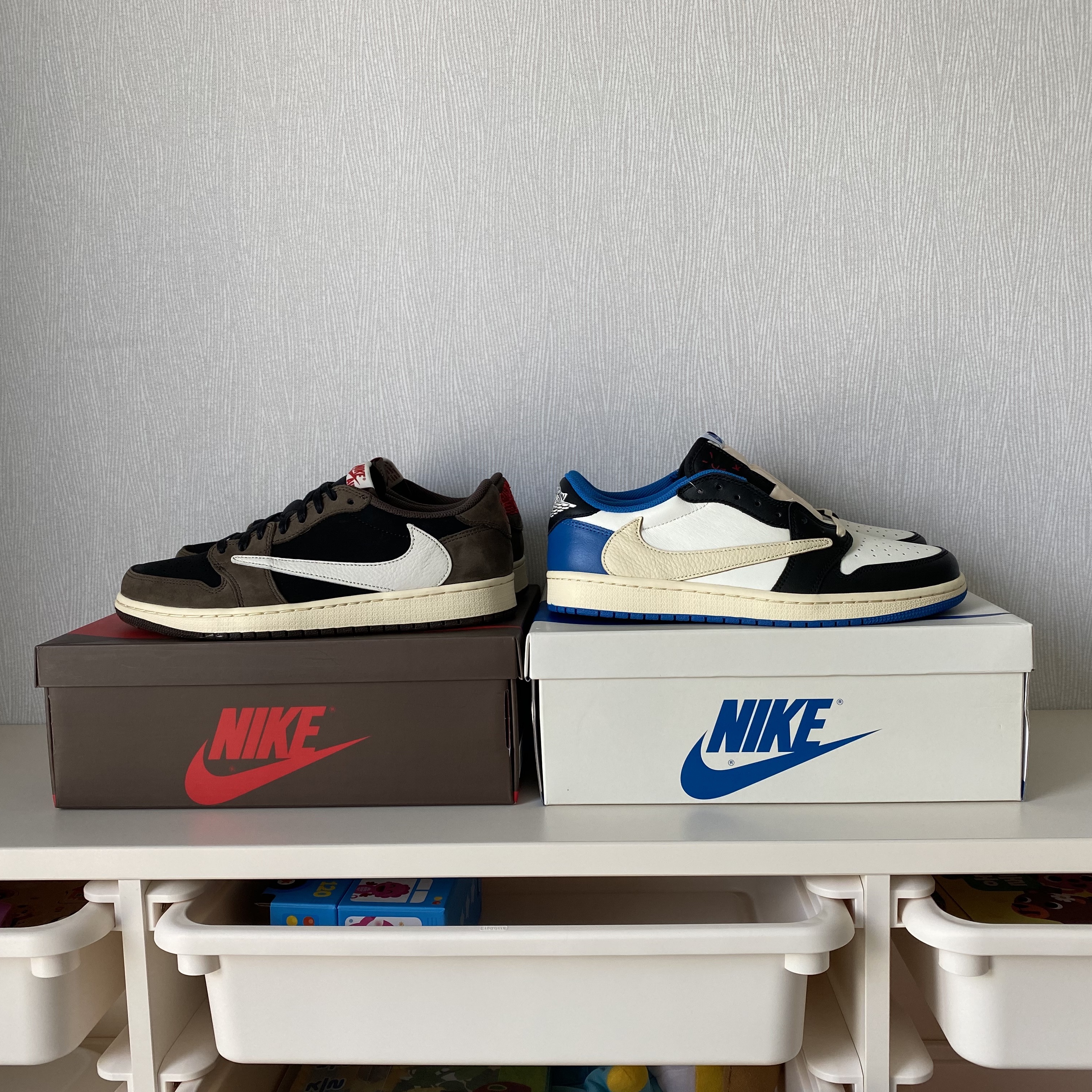 Jordan 1 x Travis Scott x Fragment Retro Low OG SP Military Blue, Jordan 1 x Travis Scott Retro Low OG SP Mocha 착용 스타일 - 3