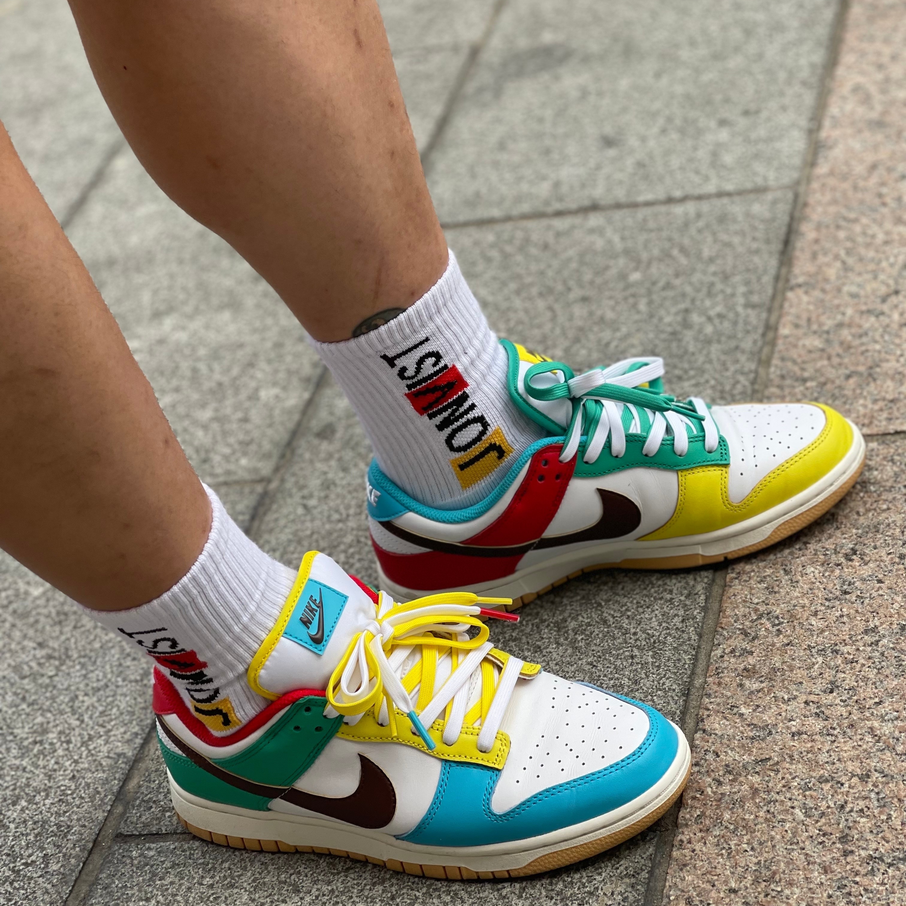 Nike Dunk Low SE Free.99 White 착용 스타일 - 3