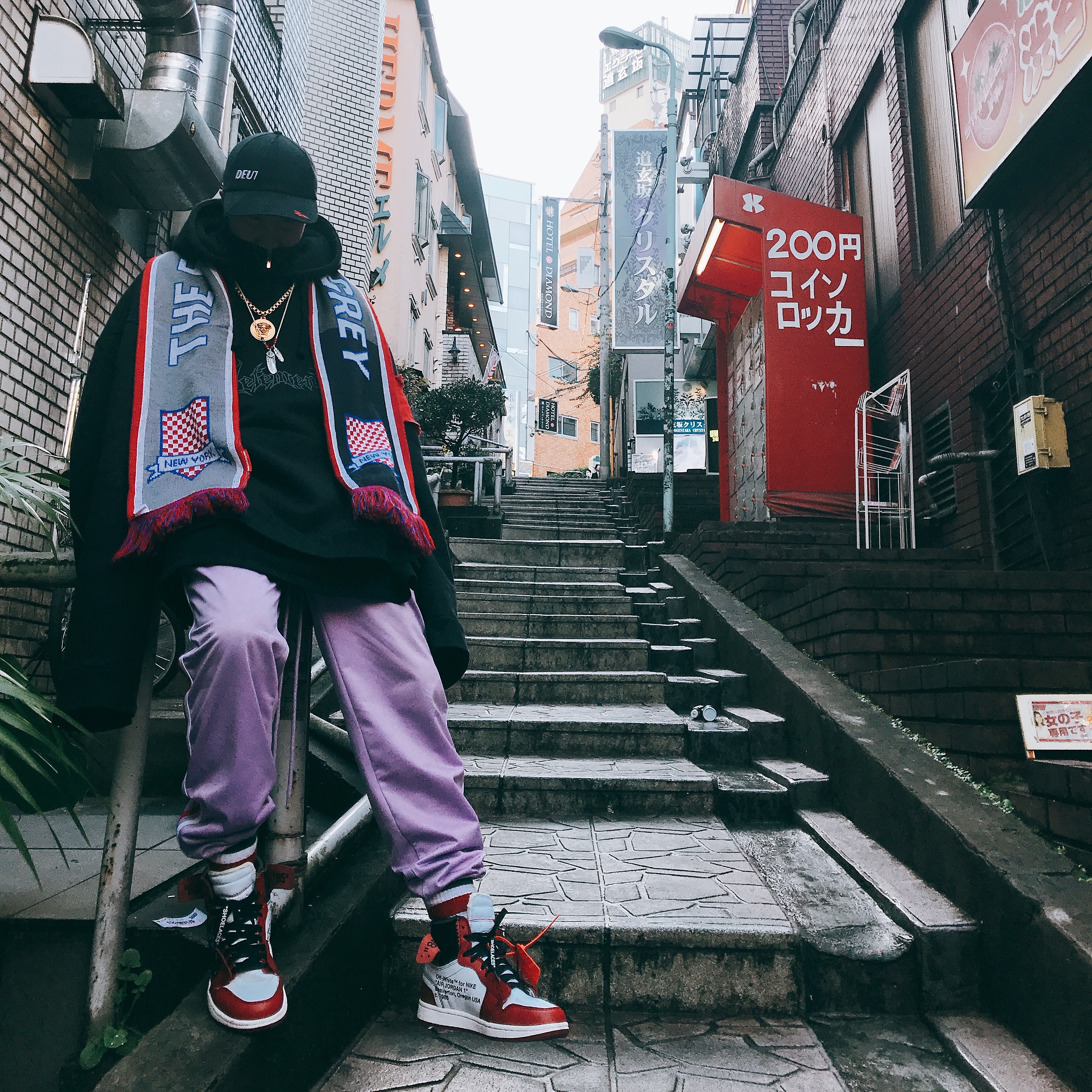 Jordan 1 x Off-White Retro High Chicago The Ten 착용 스타일