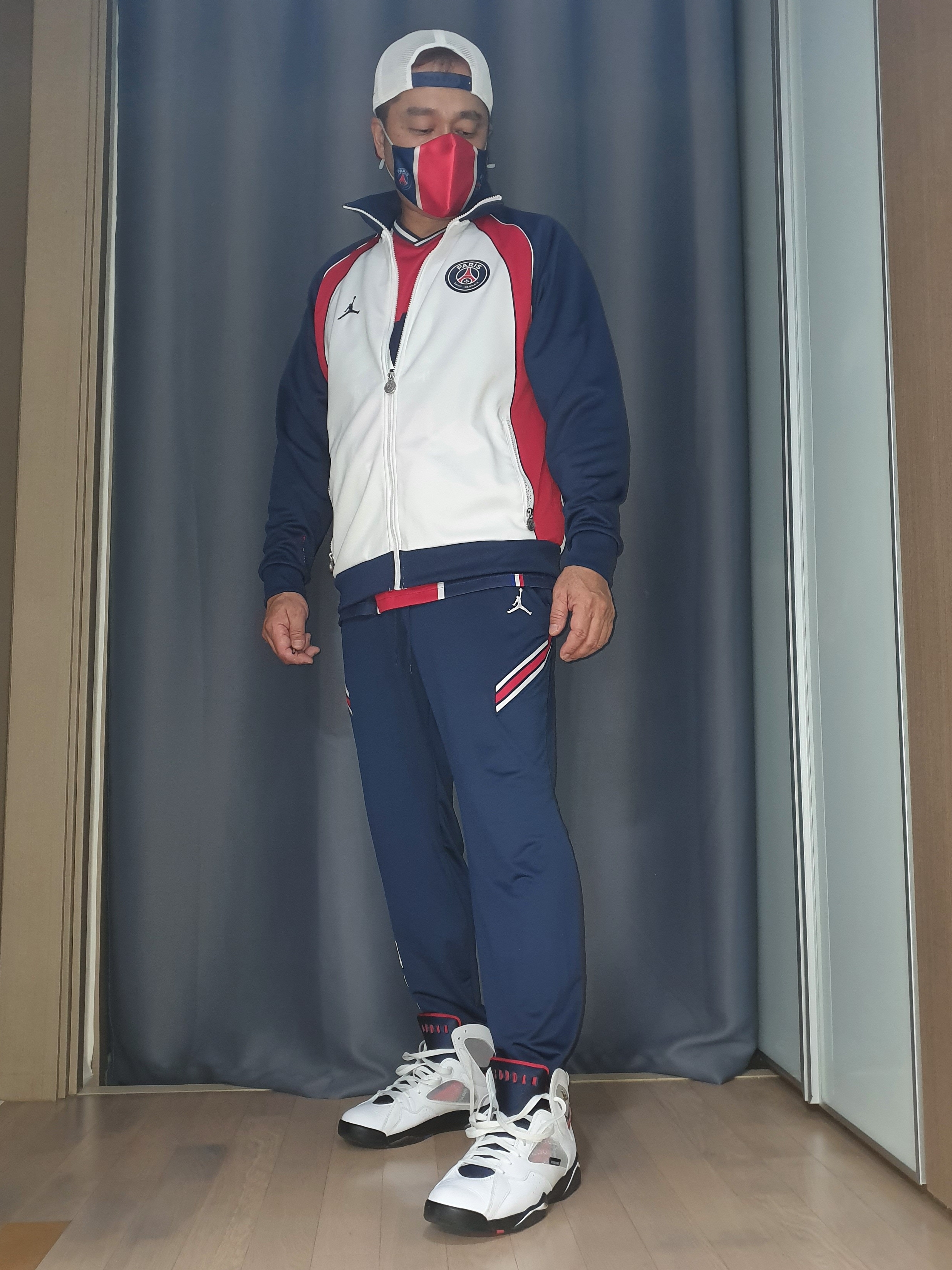 Jordan 7 x Paris Saint-Germain Retro 착용 스타일 - 1