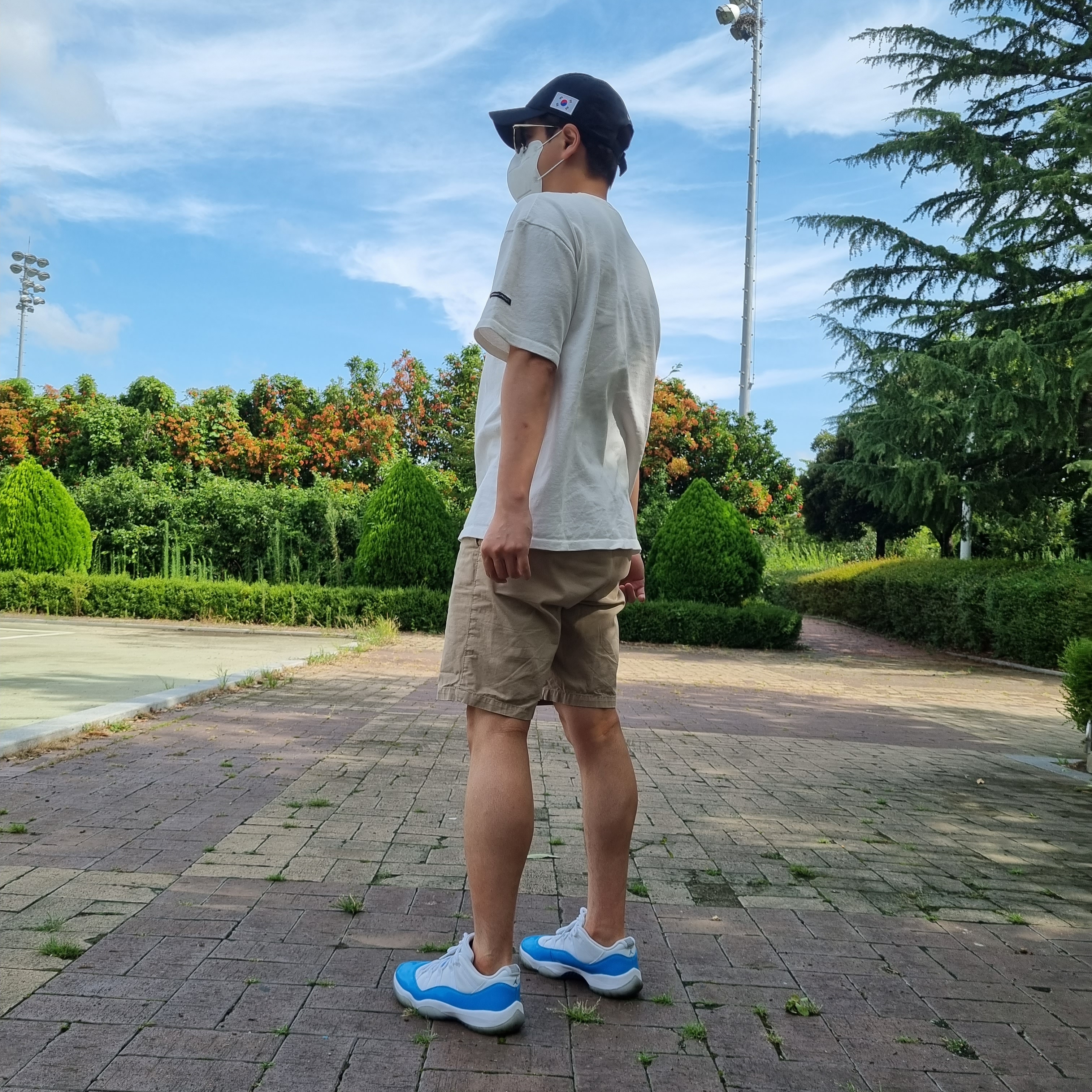 Jordan 11 Retro Low University Blue 2017 착용 스타일