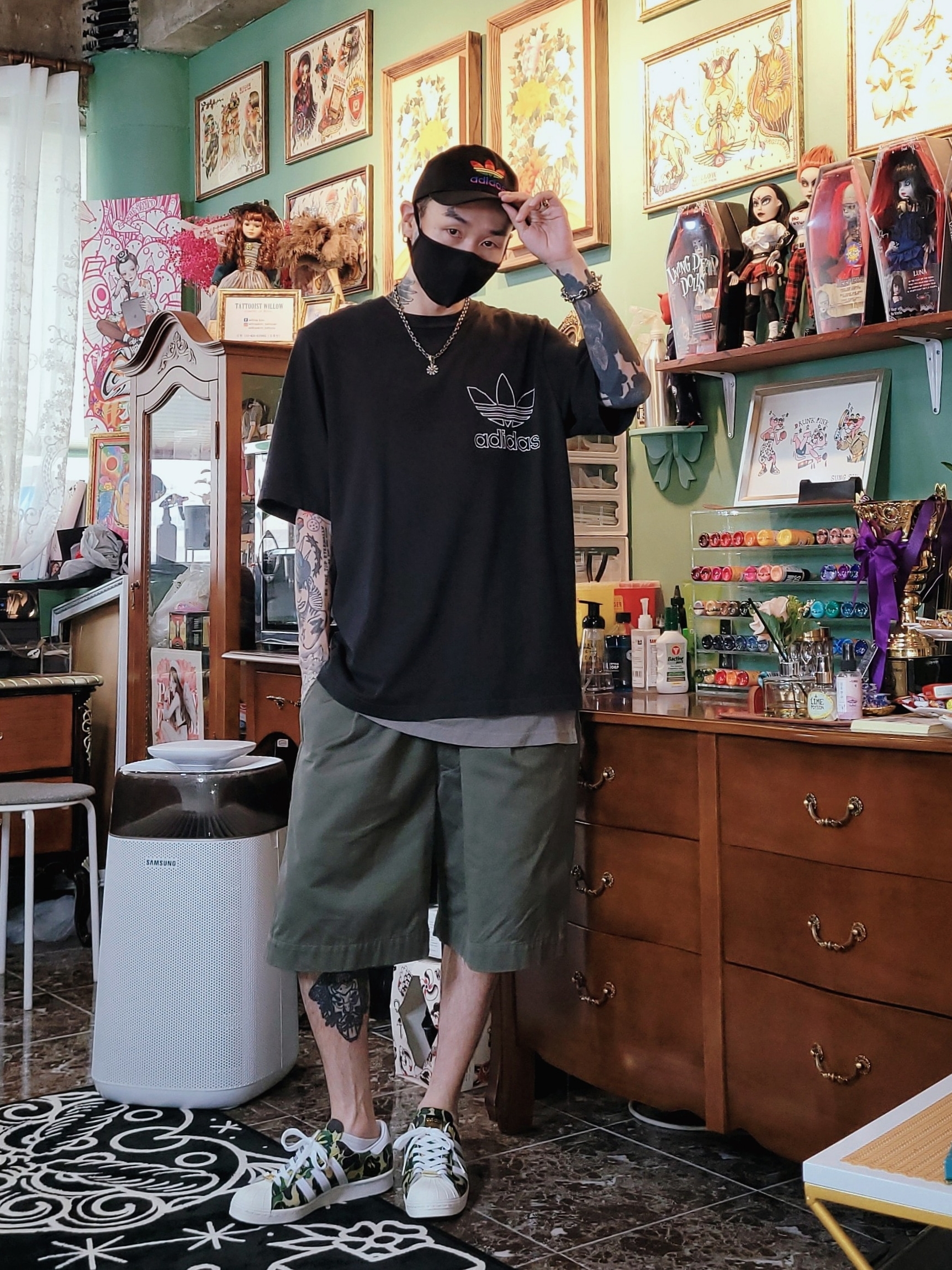 Adidas x BAPE Superstar 80s Green Camo 착용 스타일