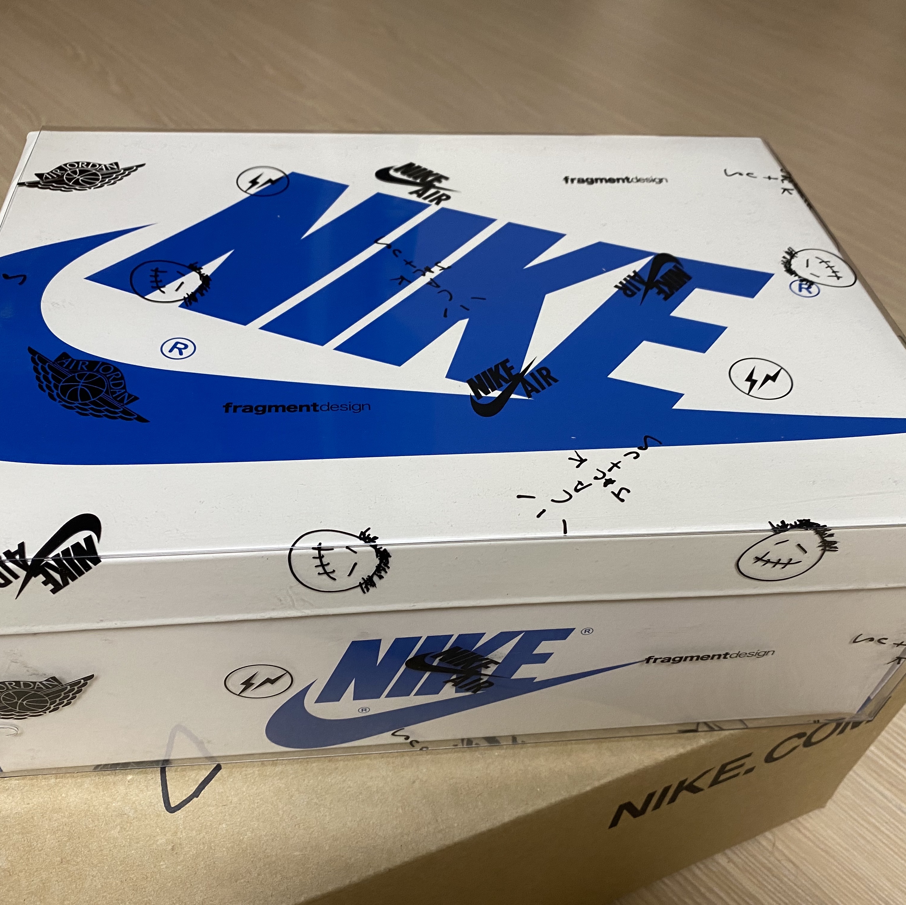 Jordan 1 x Travis Scott x Fragment Retro Low OG SP Military Blue 착용 스타일