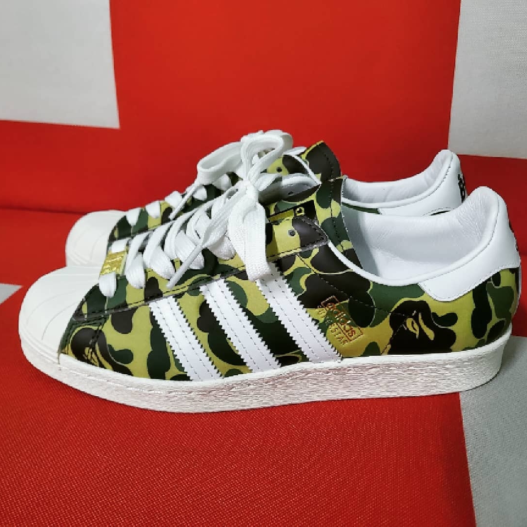 Adidas x BAPE Superstar 80s Green Camo 착용 스타일 - 4