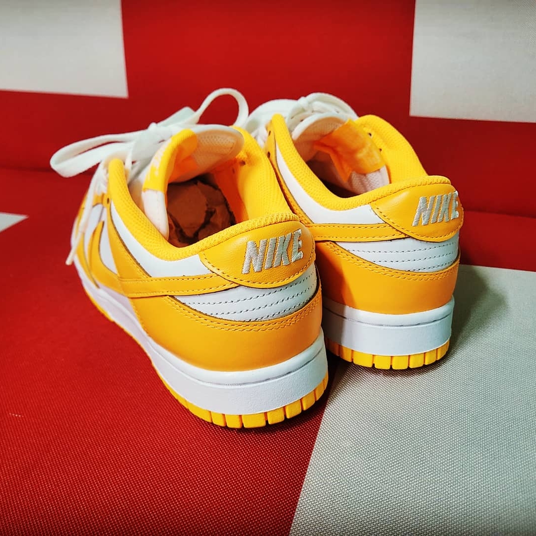 (W) Nike Dunk Low Laser Orange 착용 스타일 - 4