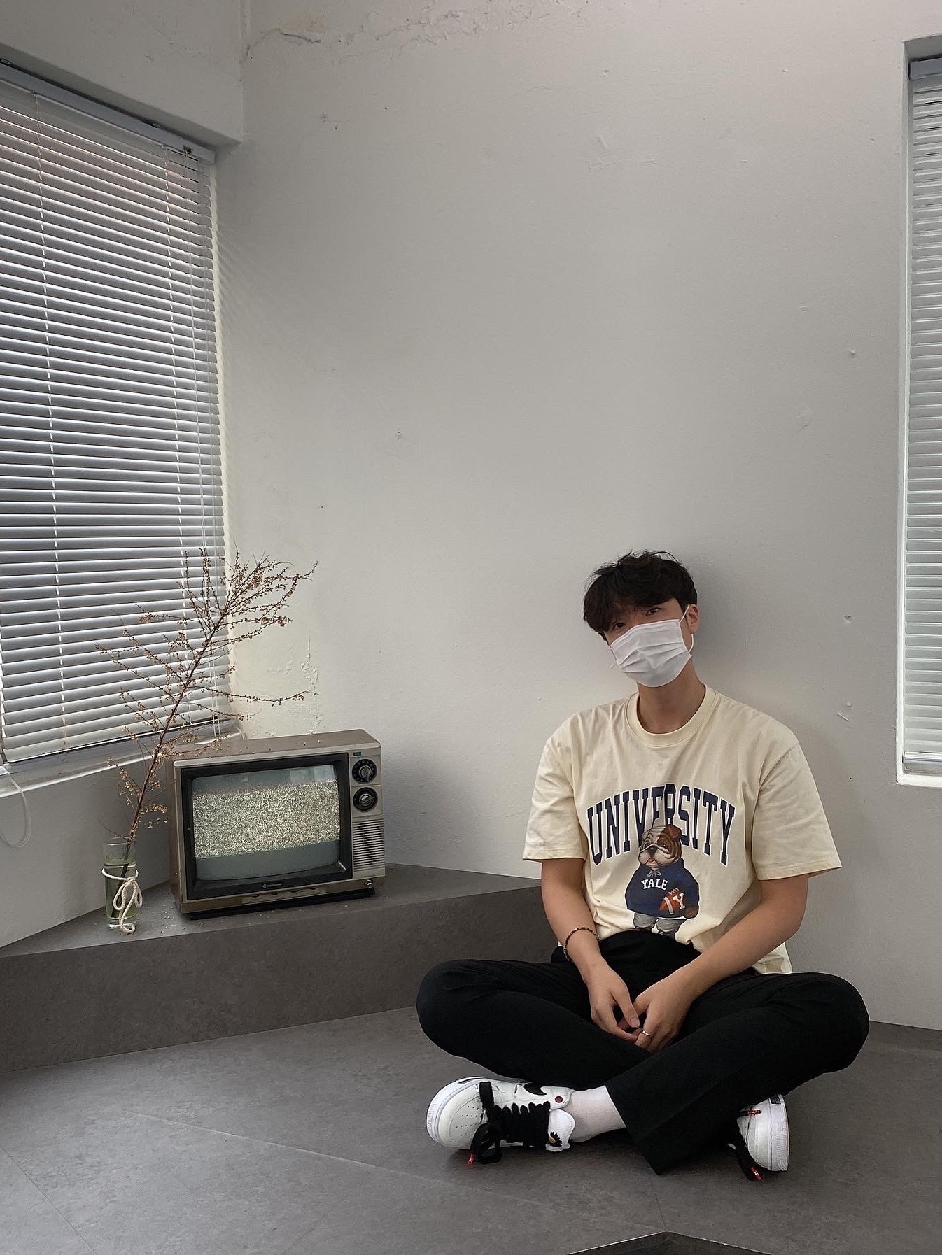 Nike x Peaceminusone Air Force 1 Low Para-Noise 2.0 착용 스타일 - 4