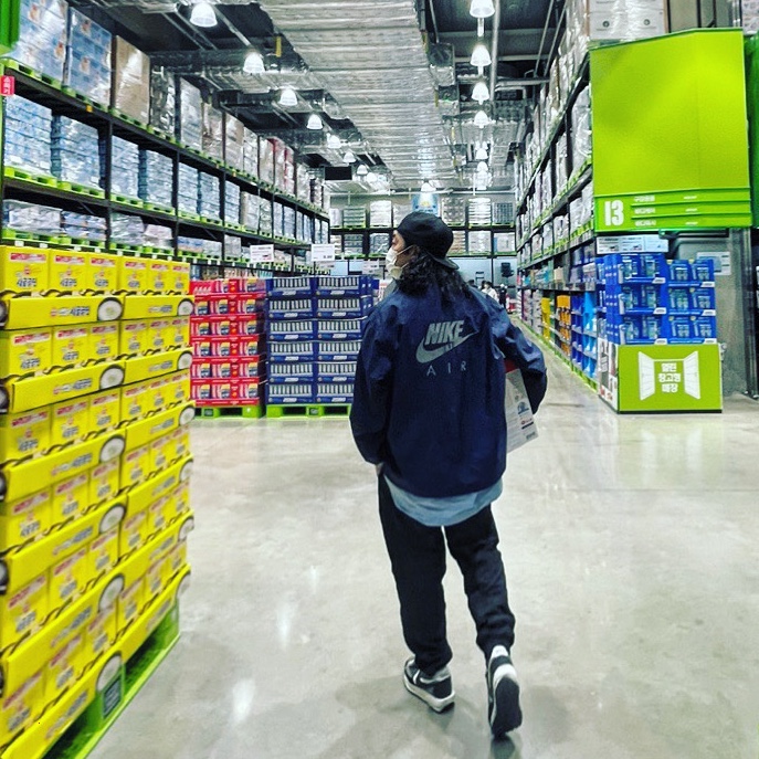 Nike x Kim Jones Reversible Wind Breaker Navy - US/EU, Nike x Sacai LDWaffle Black 착용 스타일