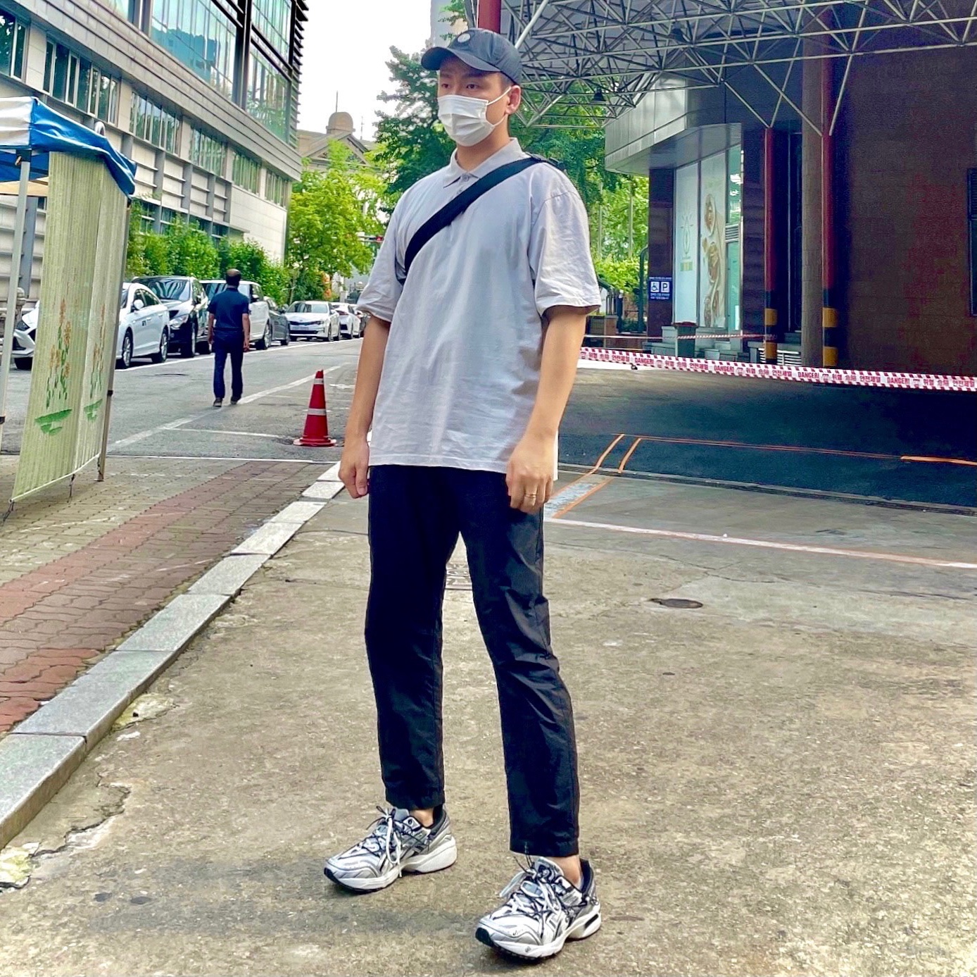 Asics x Andersson Bell Gel-1090 Glacier Grey Silver 착용 스타일 - 1