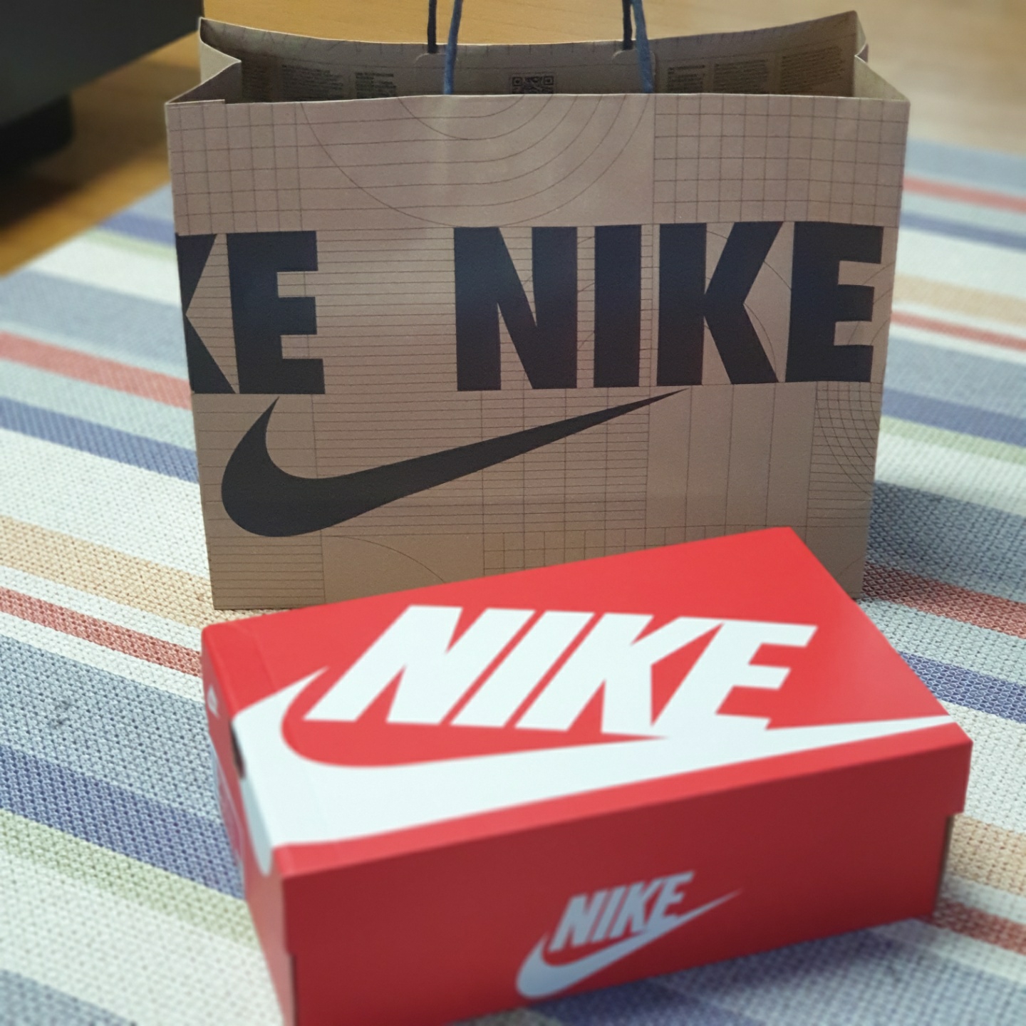 Nike Dunk Low SE Seoul 착용 스타일 - 2