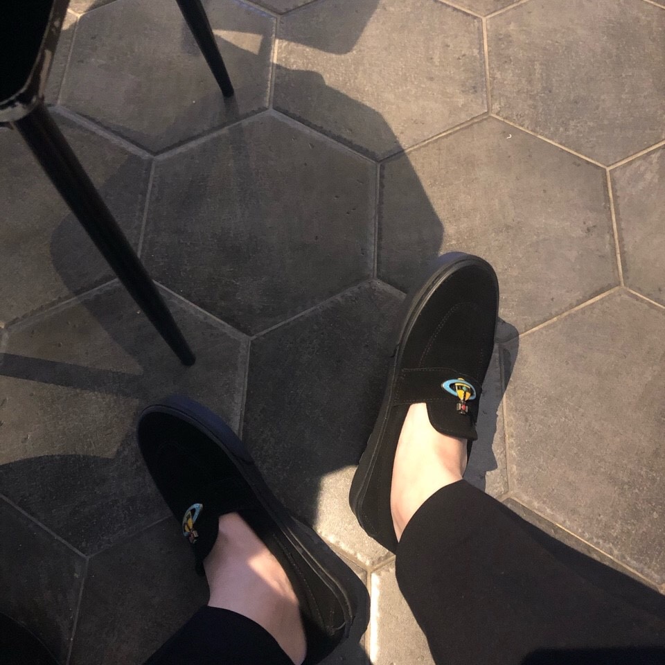 Vans x Vivienne Westwood Style 53 Anglomania 착용 스타일 - 3