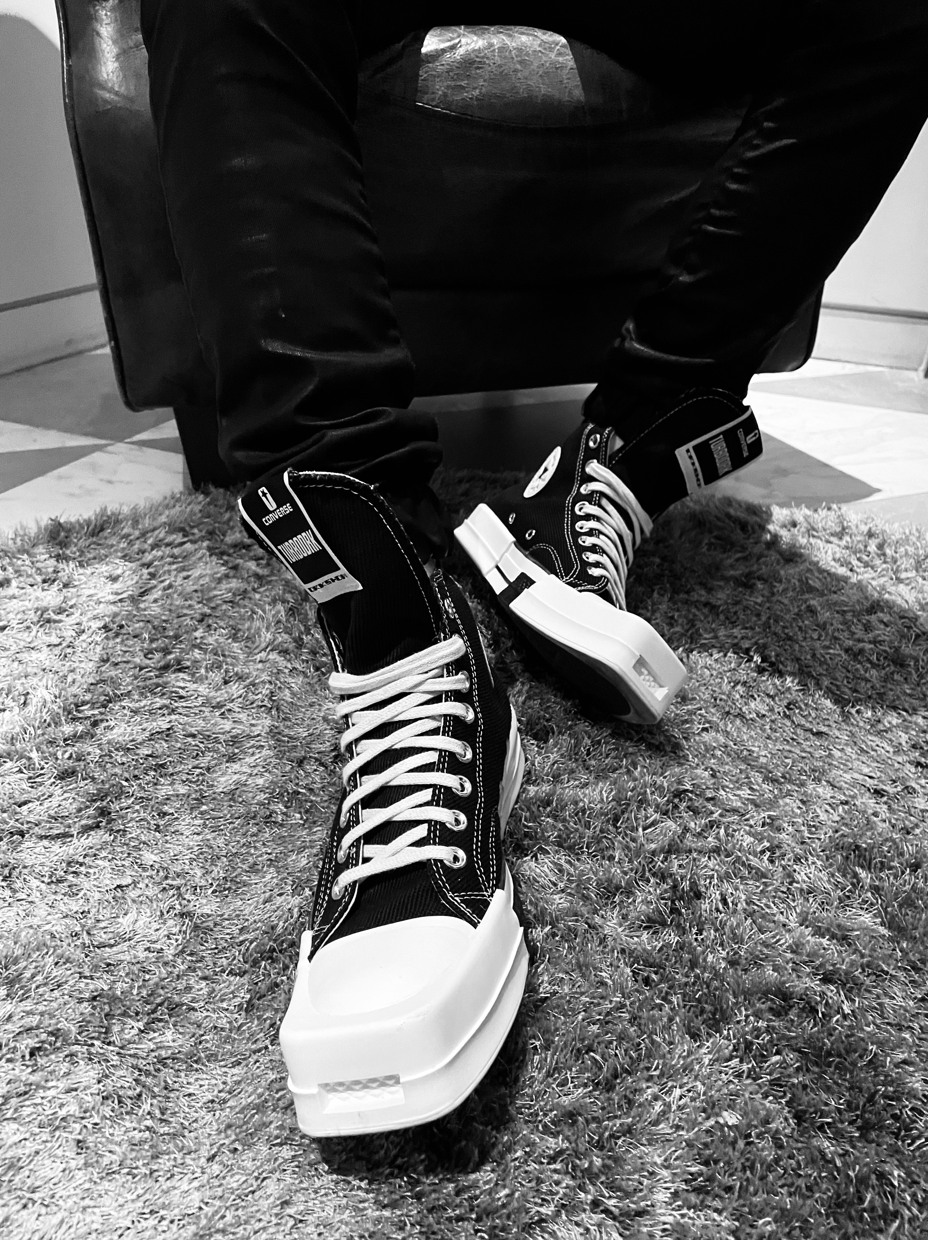 Converse x Drkshdw Turbodrk Chuck 70 Hi Black 착용 스타일 - 3