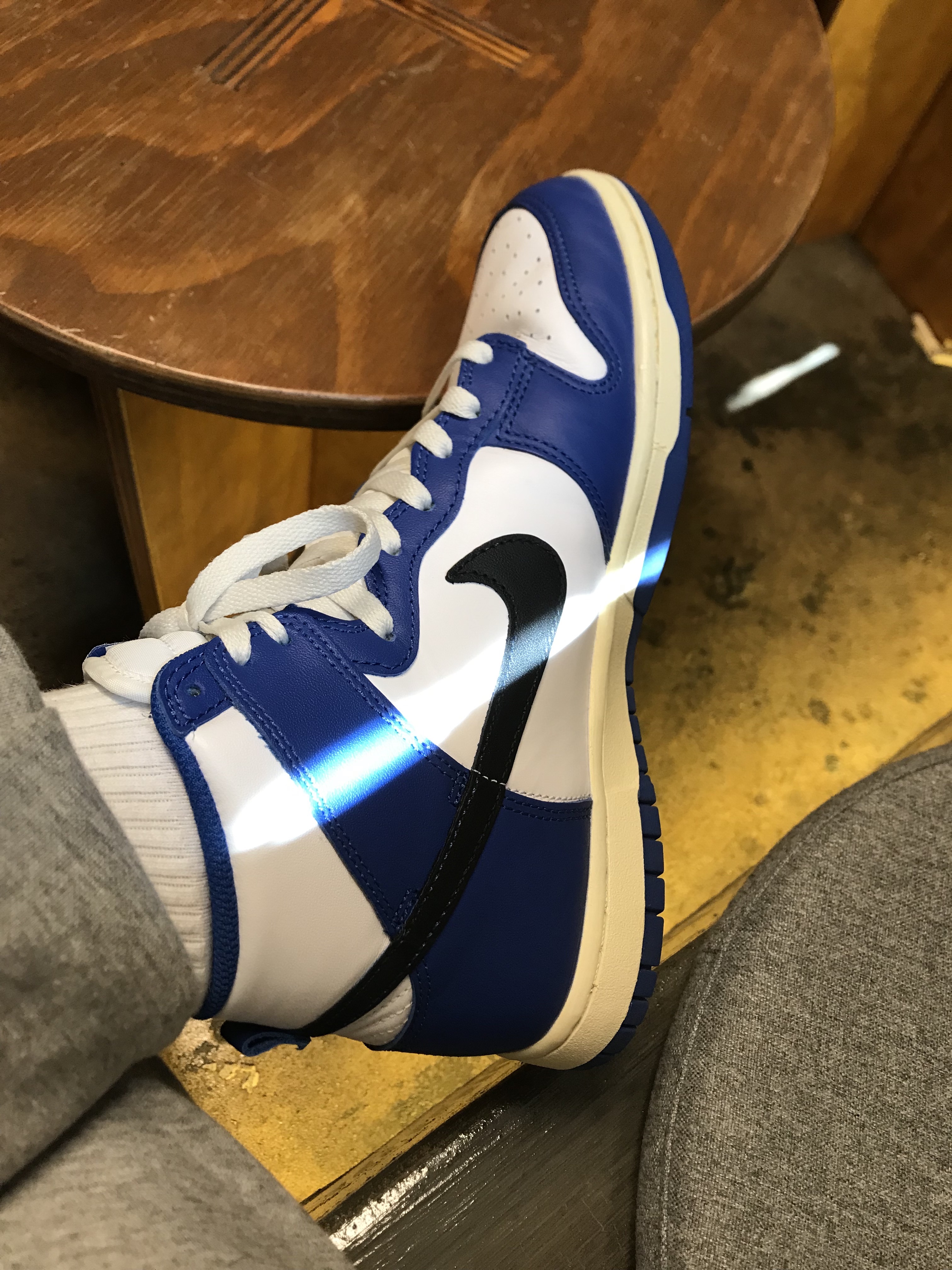 Nike Dunk High Retro Game Royal 착용 스타일 - 2