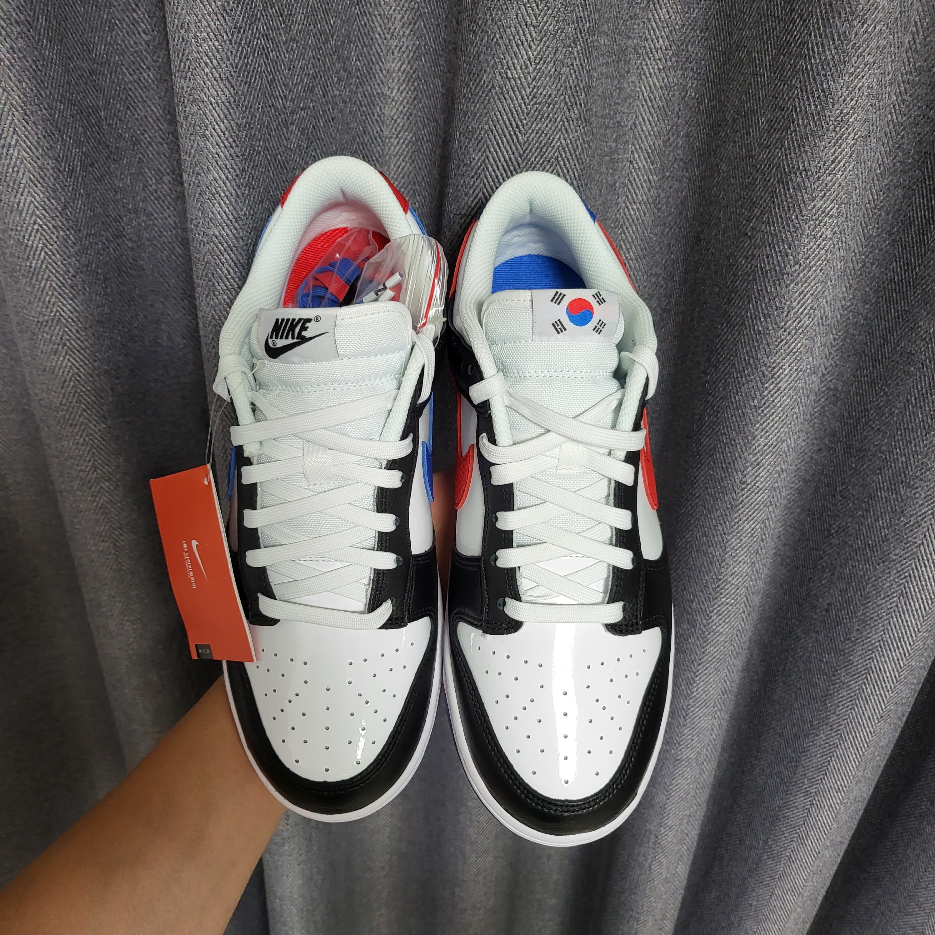 Nike Dunk Low SE Seoul 착용 스타일 - 3