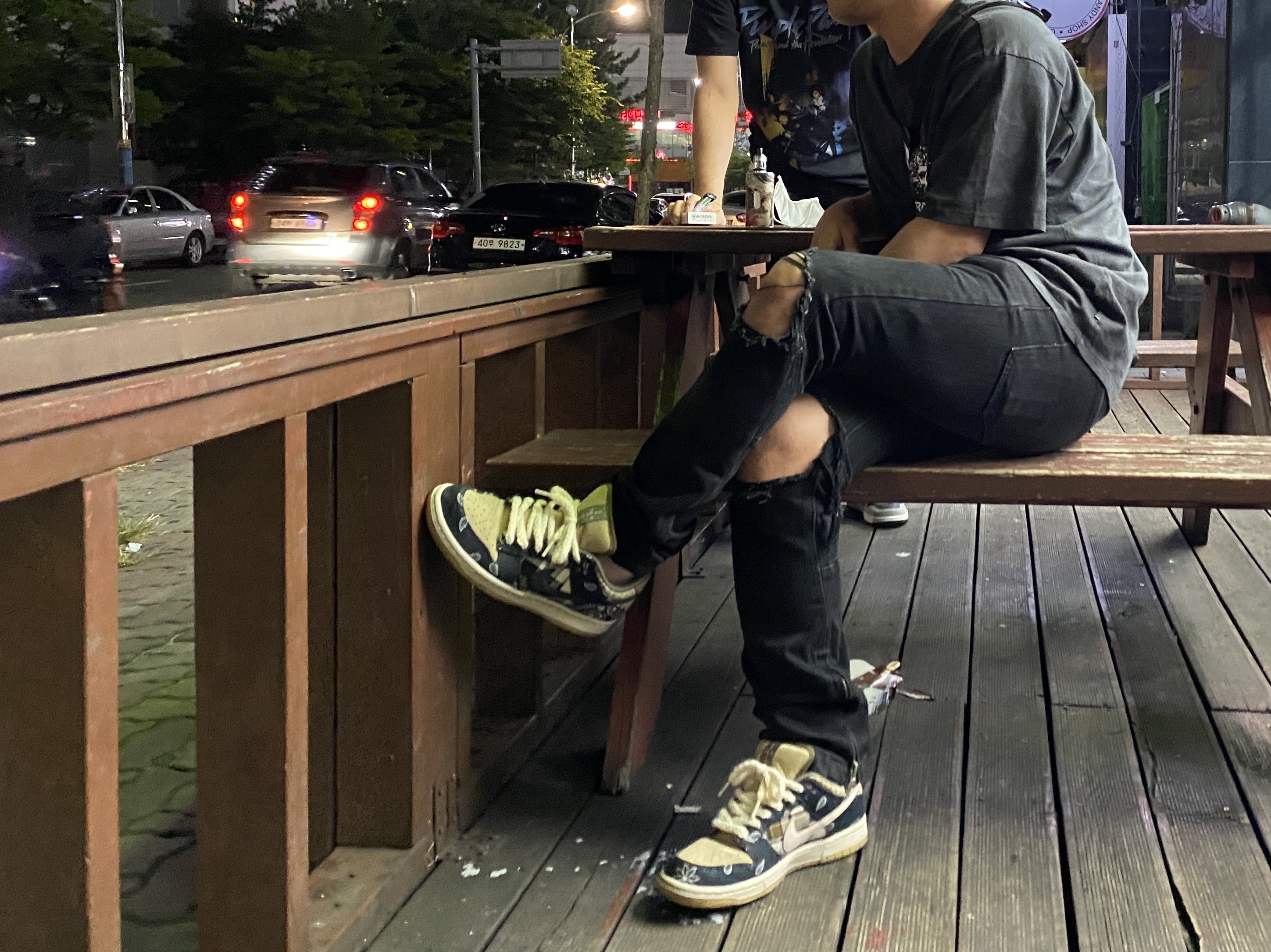 Nike x Travis Scott SB Dunk Low 착용 스타일