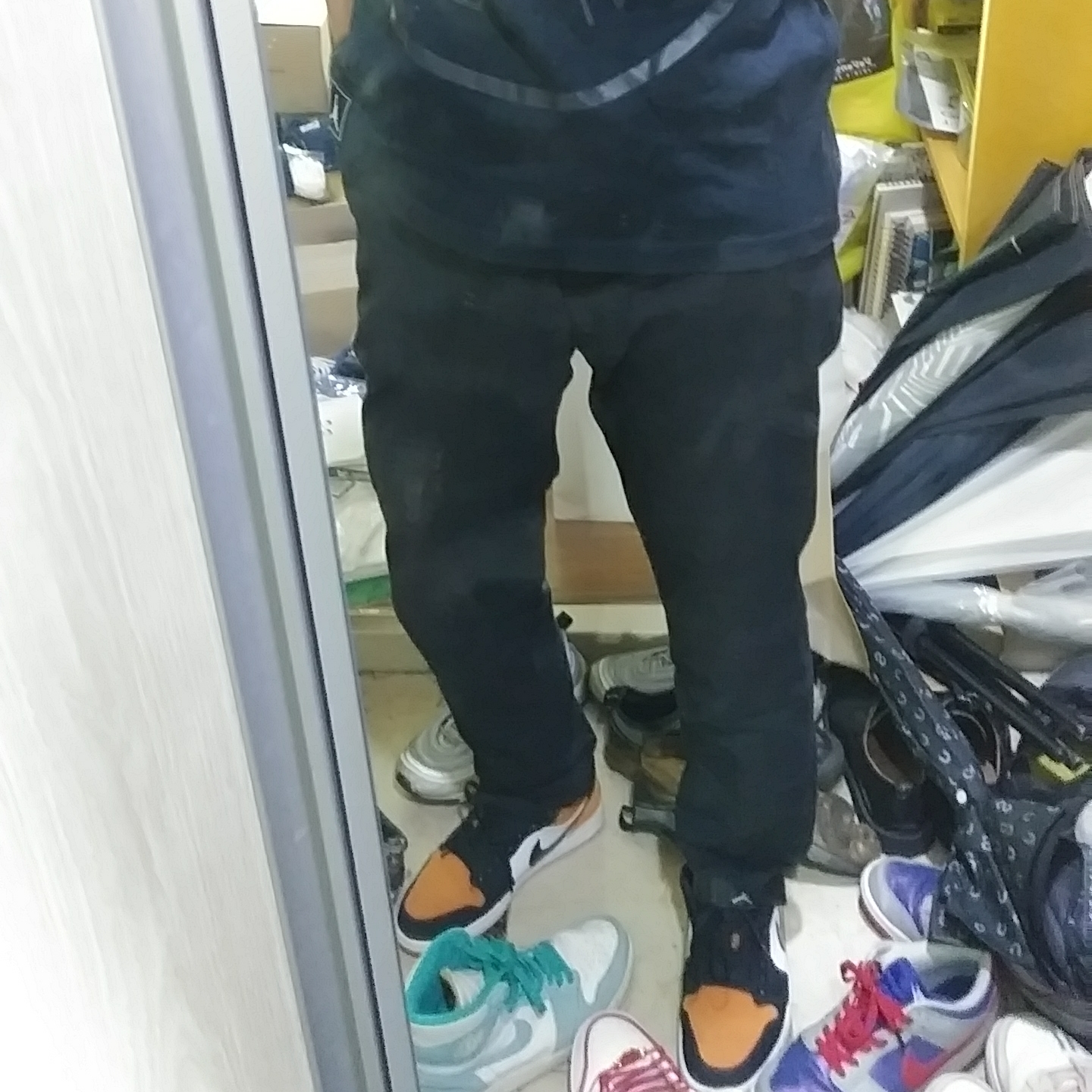 Jordan 1 Low Shattered Backboard, Jordan 1 Retro High OG Turbo Green 착용 스타일