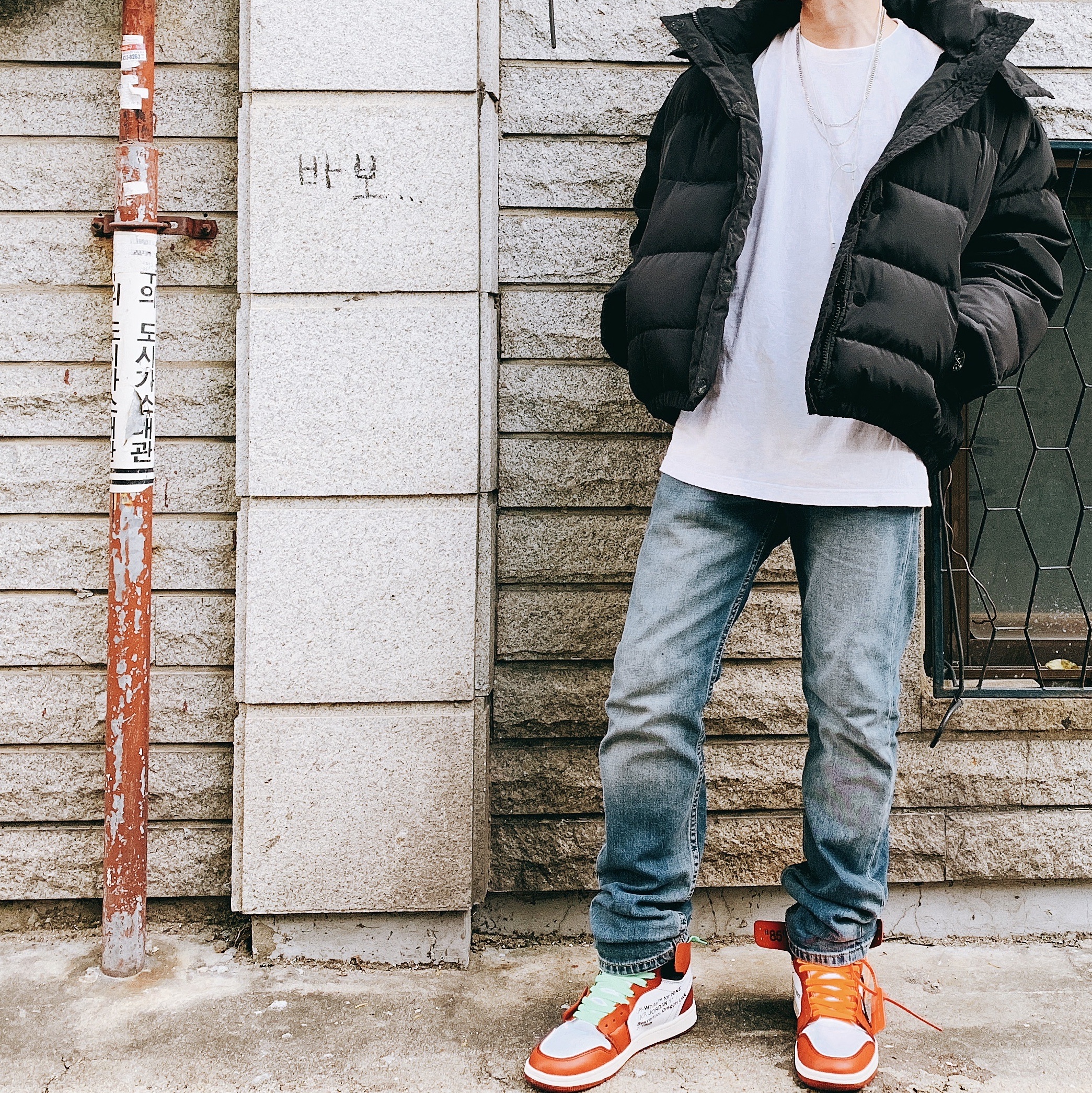 Jordan 1 x Off-White Retro High Chicago The Ten 착용 스타일