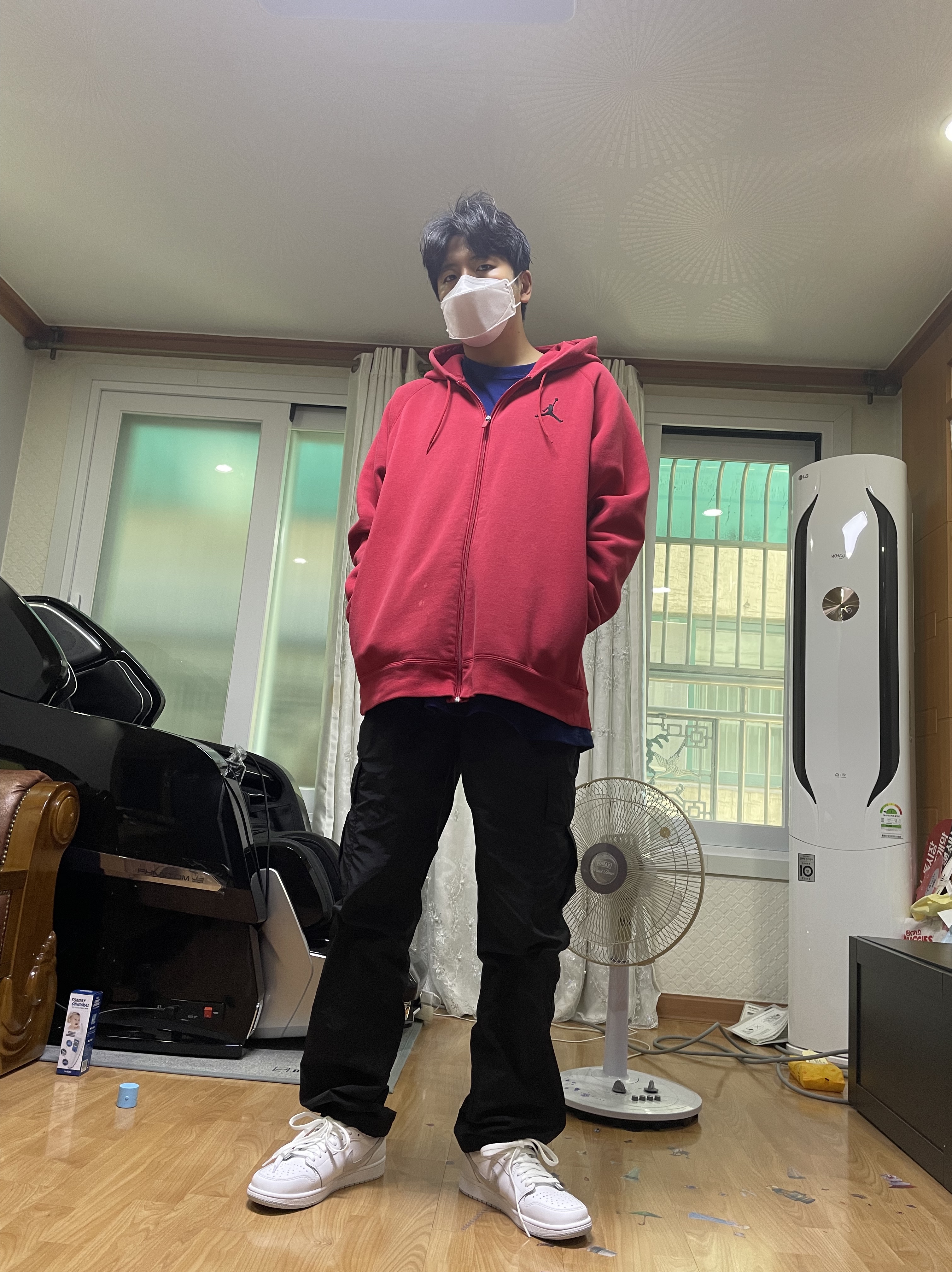 Jordan 1 Low OG Neutral Grey 착용 스타일