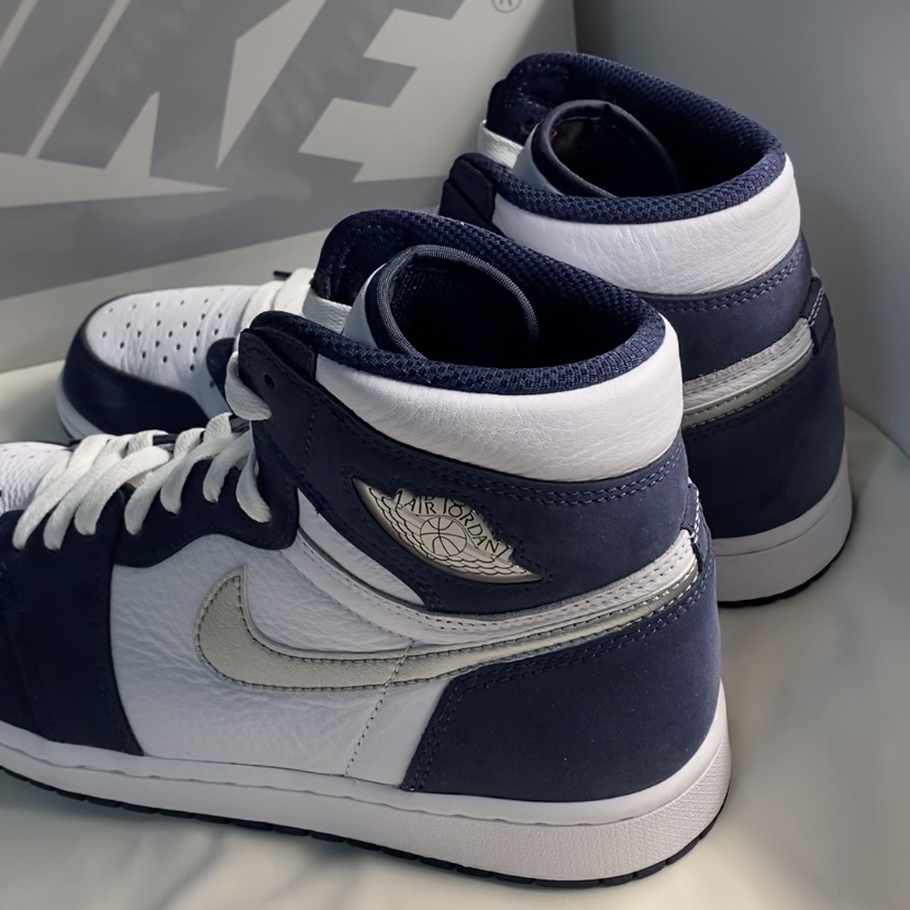 Jordan 1 Retro High OG CO.JP Midnight Navy 착용 스타일 - 2