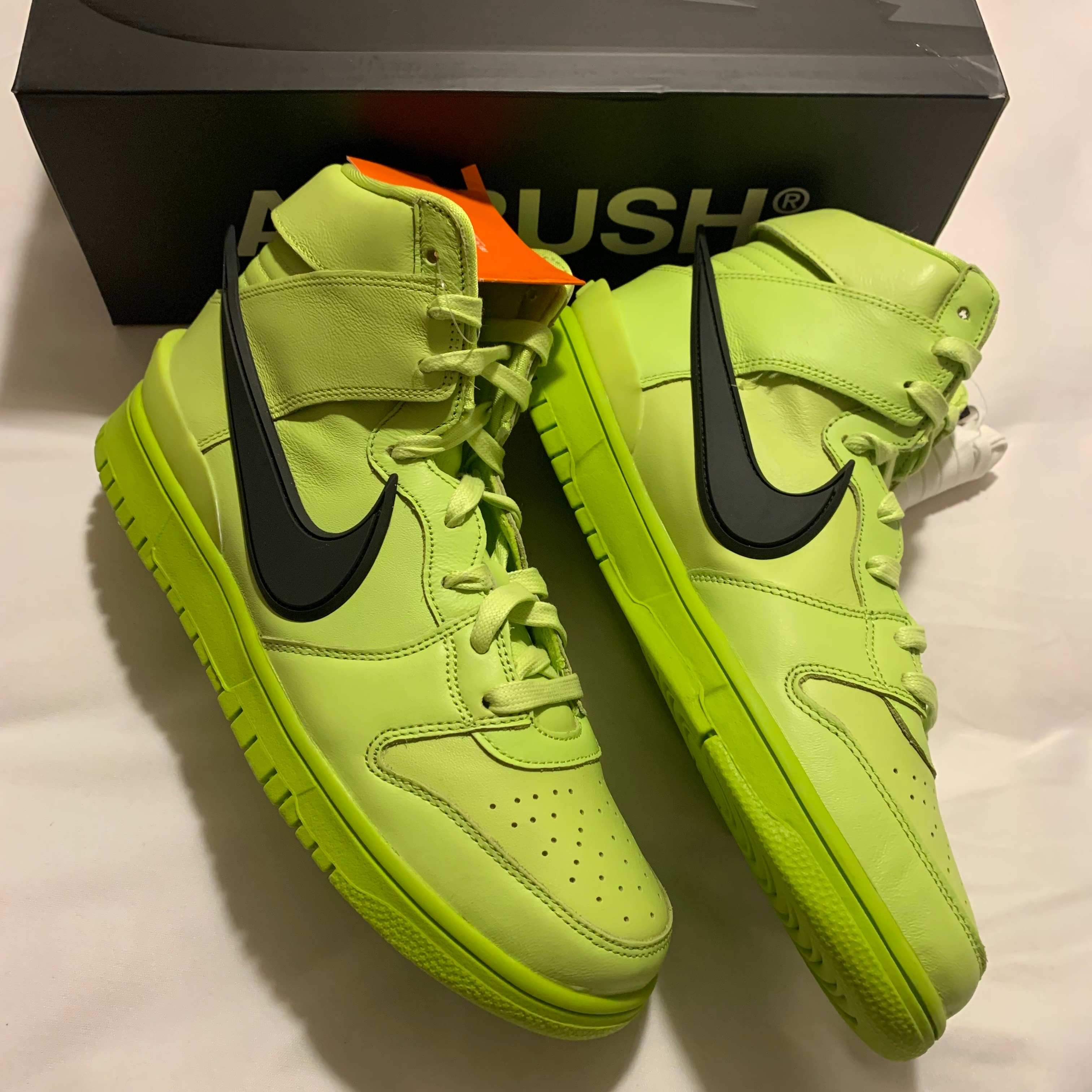 Nike x Ambush Dunk High Flash Lime 착용 스타일