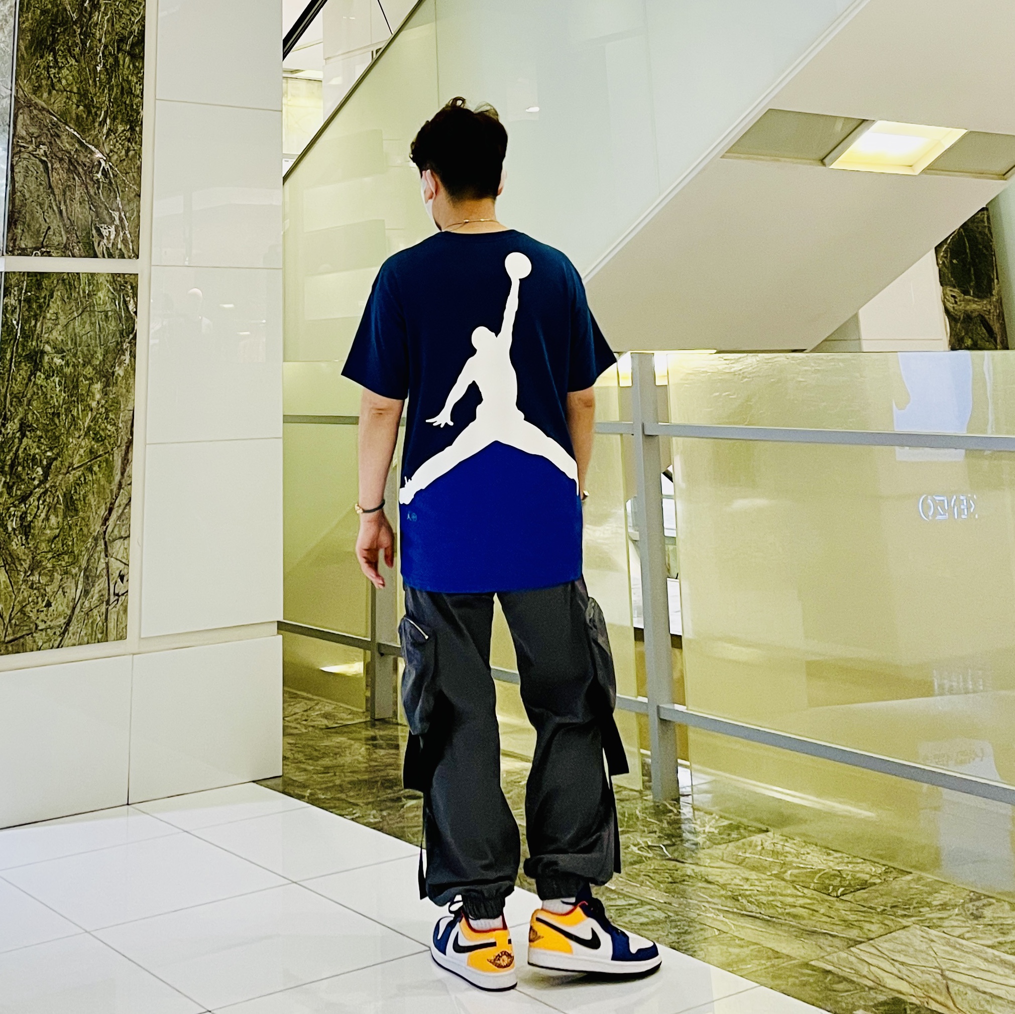 Jordan x Fragment Lifestyle Top Navy - US/EU, Jordan 1 Low Royal Yellow 착용 스타일