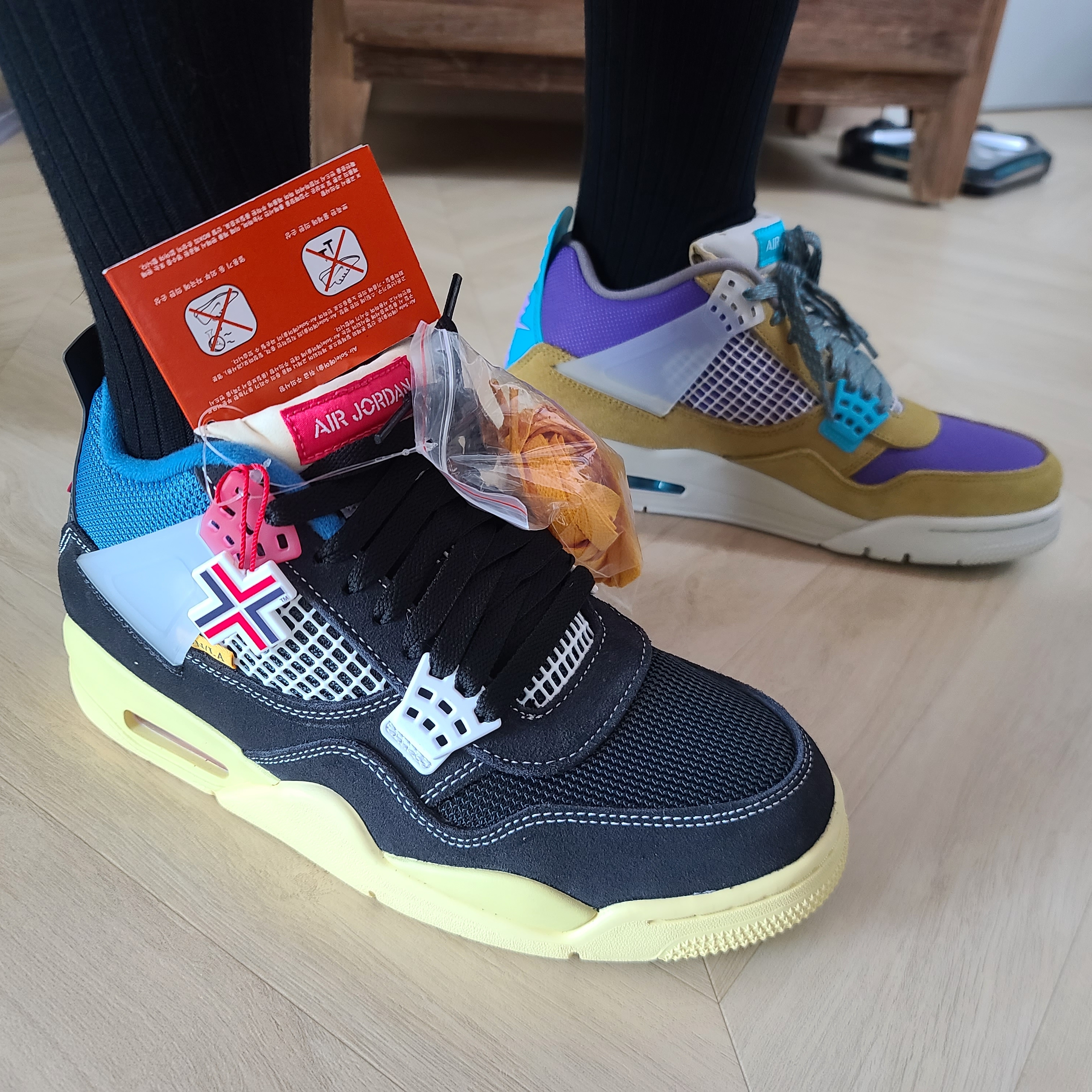 Jordan 4 x Union Retro SP Desert Moss, Jordan 4 x Union Retro Off Noir 착용 스타일 - 2