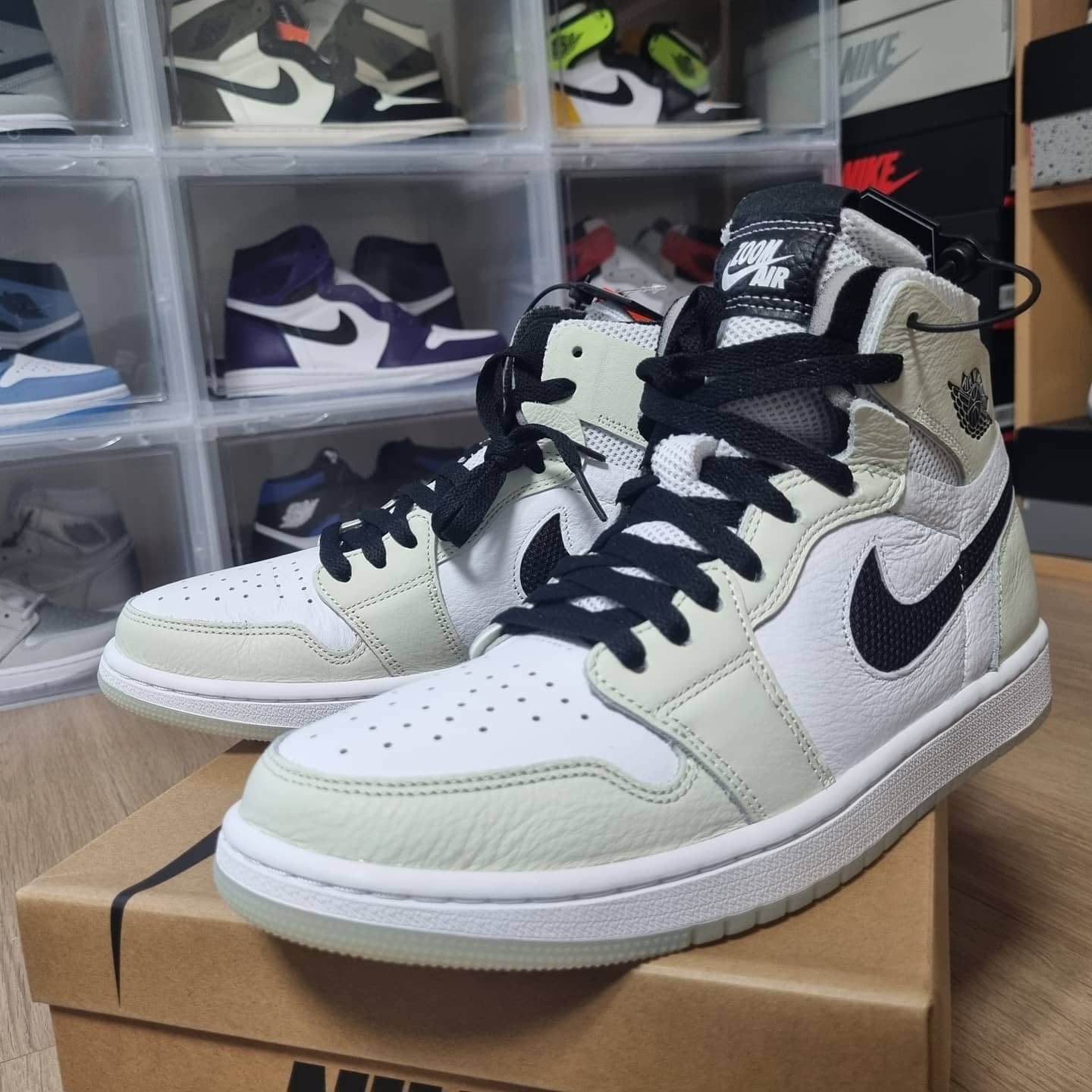 (W) Jordan 1 Zoom Air CMFT Light Bone 착용 스타일