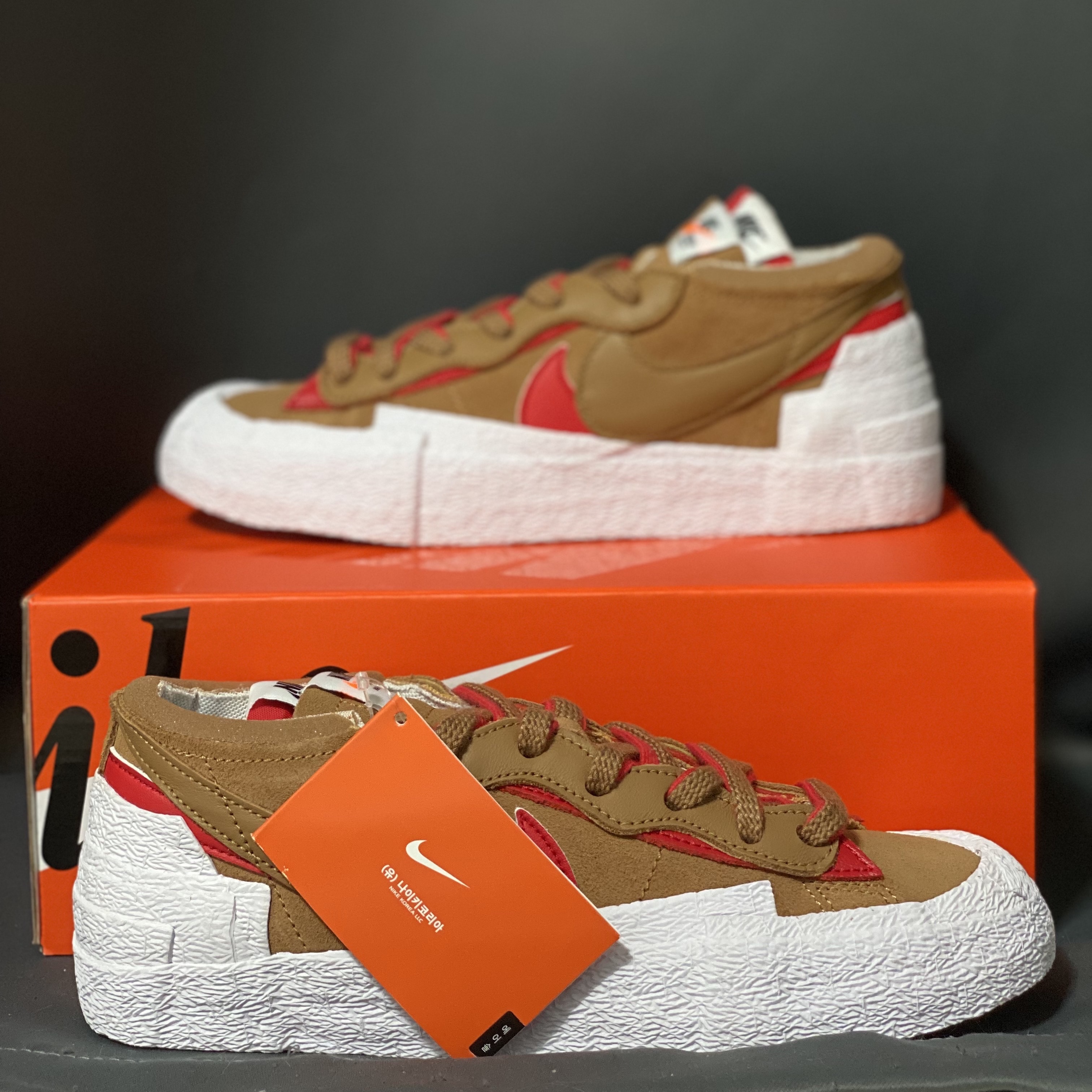 Nike x Sacai Blazer Low British Tan 착용 스타일 - 2