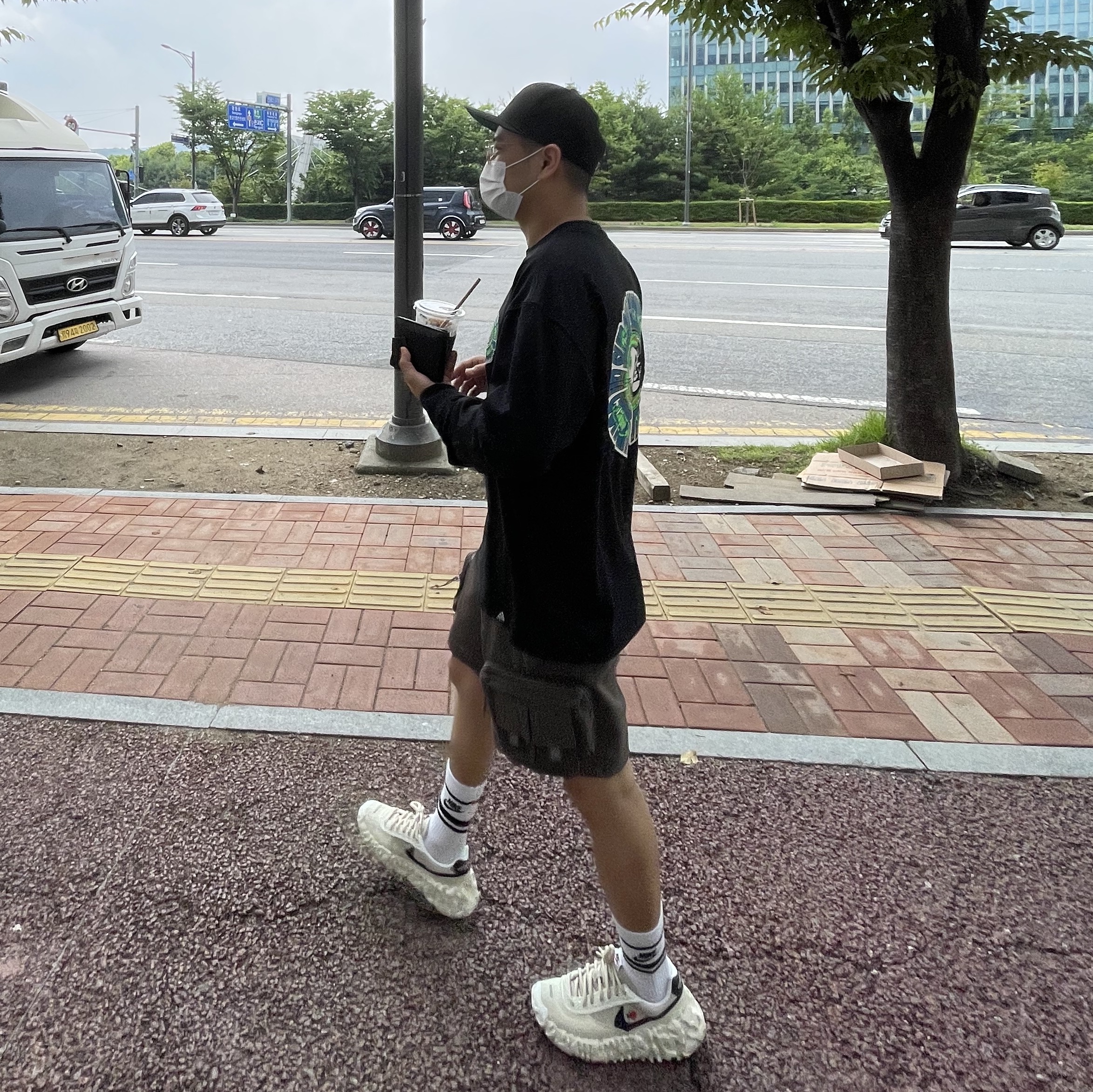 Nike x Undercover Overbreak SP Overcast, Nike ACG Cargo Shorts Ironstone - Asia 착용 스타일 - 1