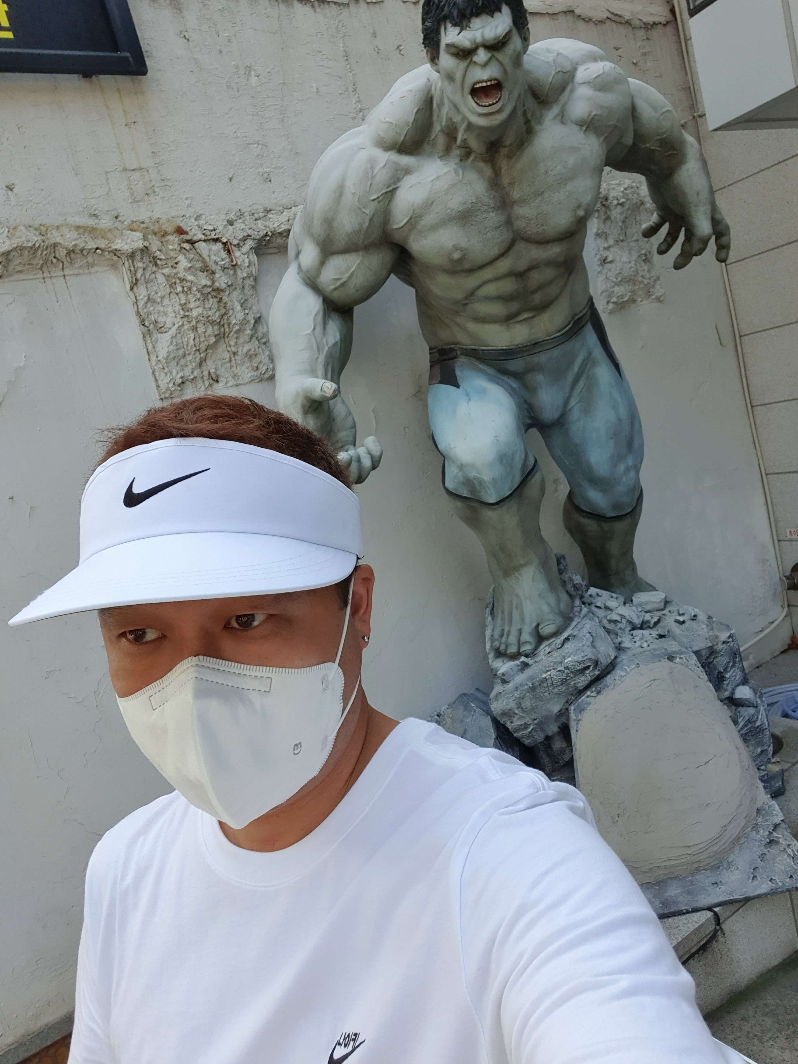 Nike Hangul T-Shirt White 착용 스타일 - 3