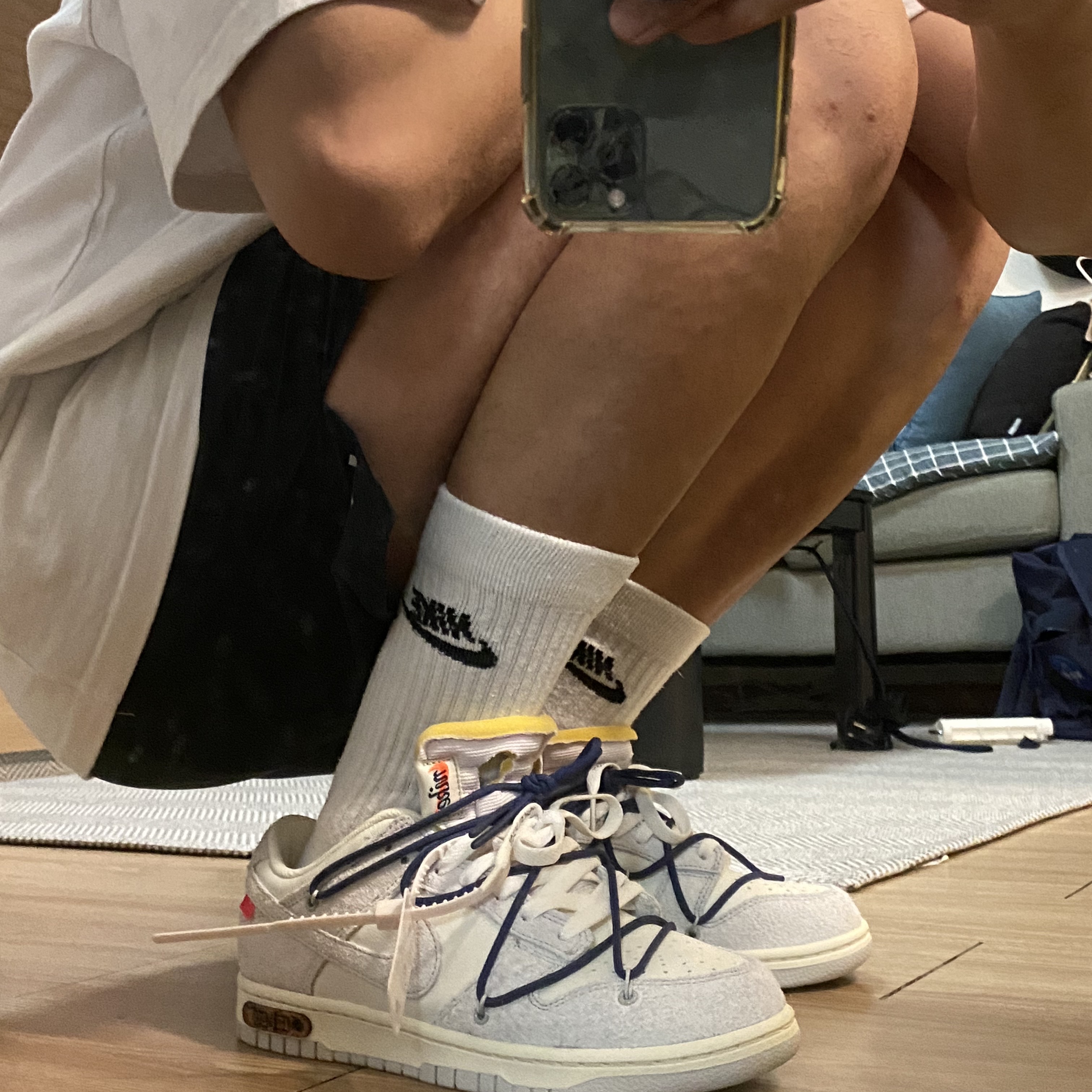 Nike x Off-White Dunk Low The 50 - Lot 18 착용 스타일