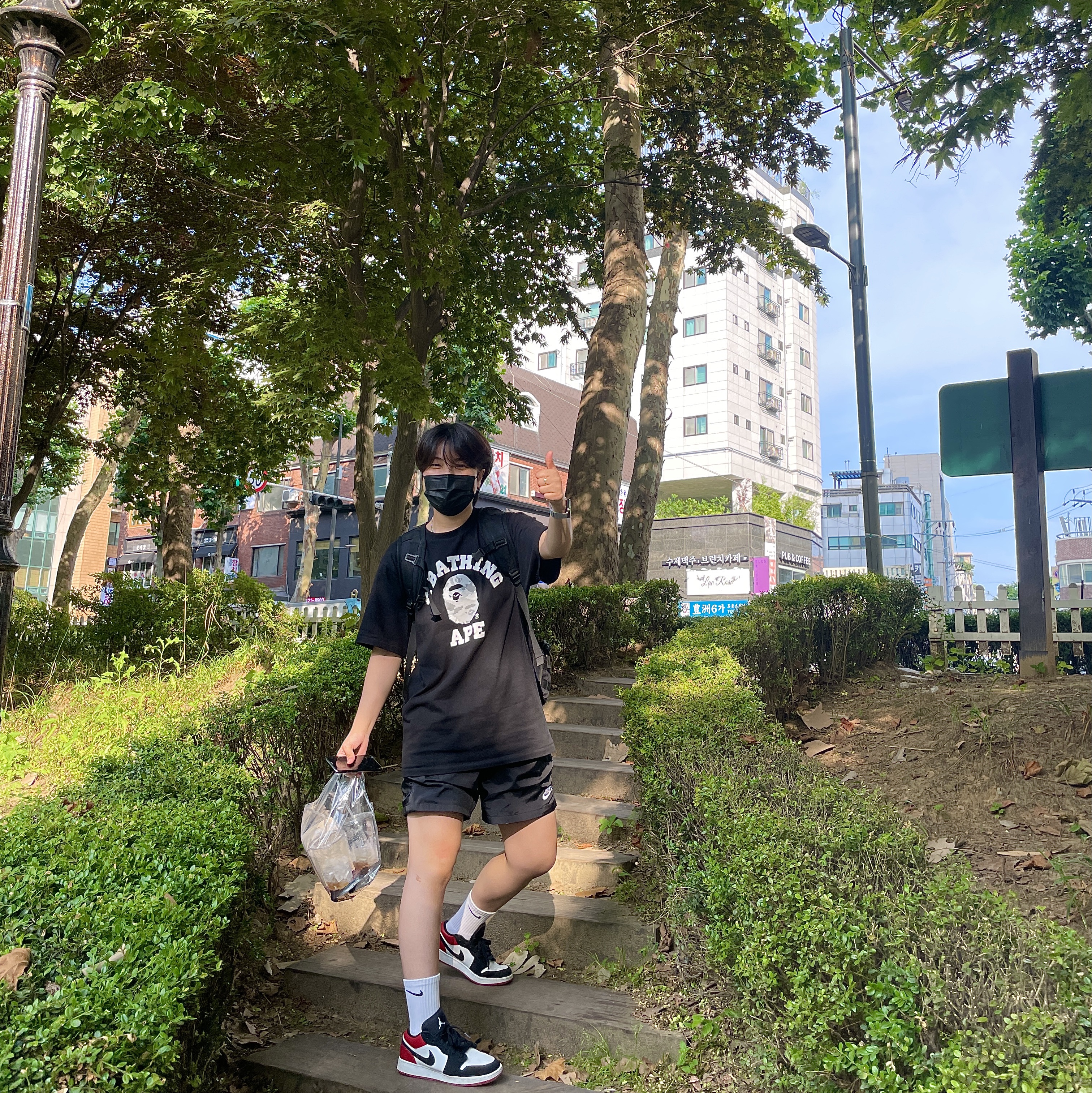 Jordan 1 Low Black Toe 착용 스타일 - 1