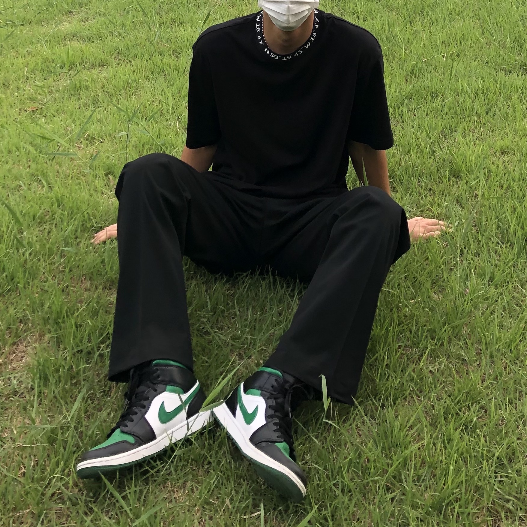 Jordan 1 Mid Green Toe 착용 스타일