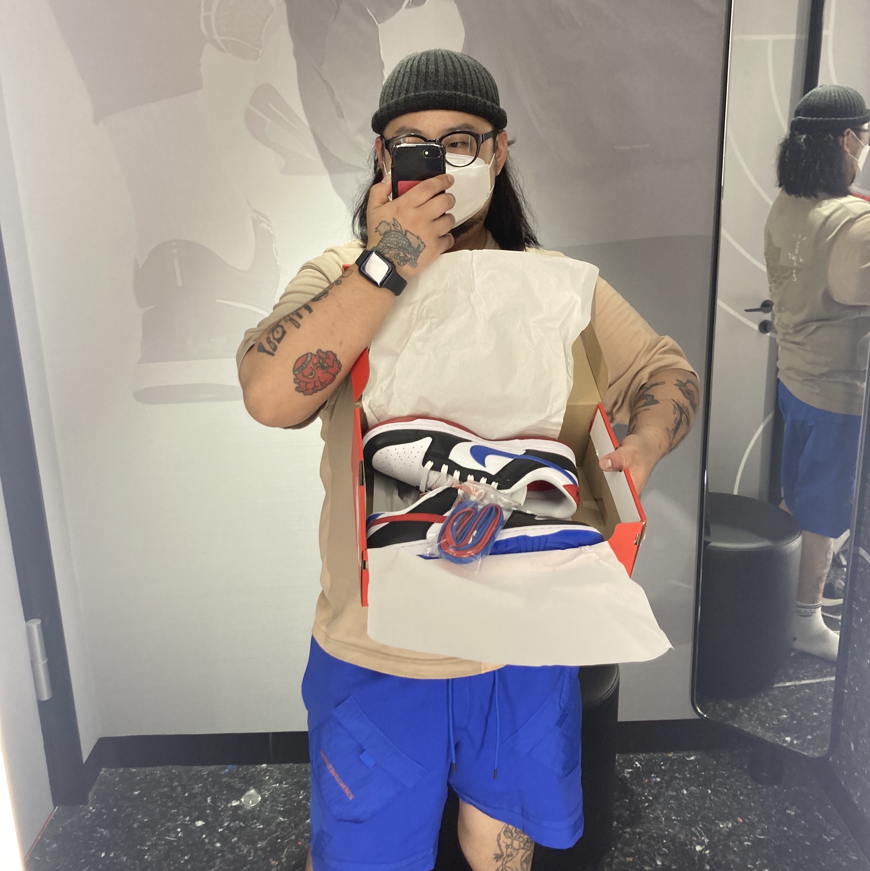 Jordan x Travis Scott S/S Top - Asia, Nike Dunk Low SE Seoul (With Special Gift) 착용 스타일