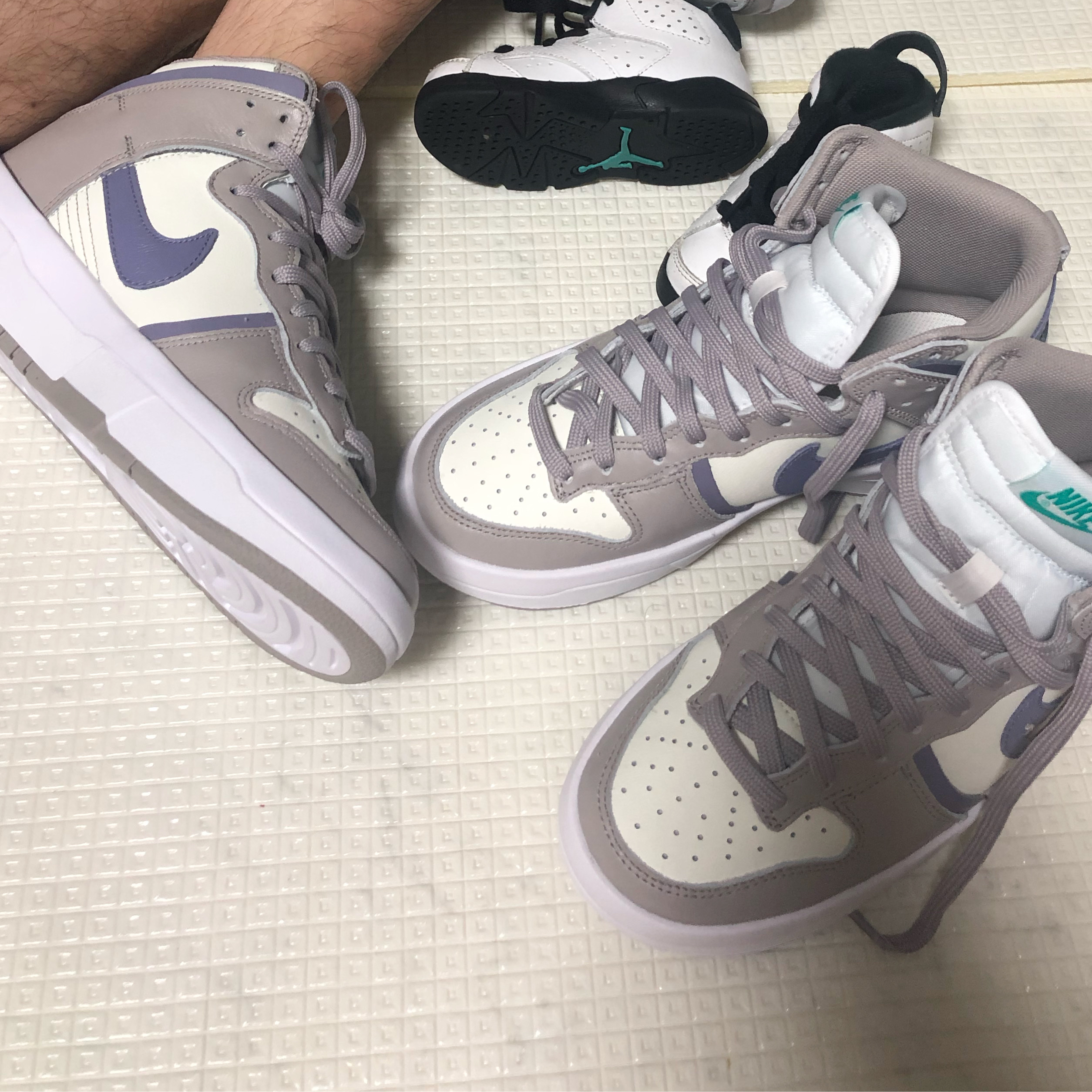 (W) Nike Dunk High Up Iron Purple 착용 스타일