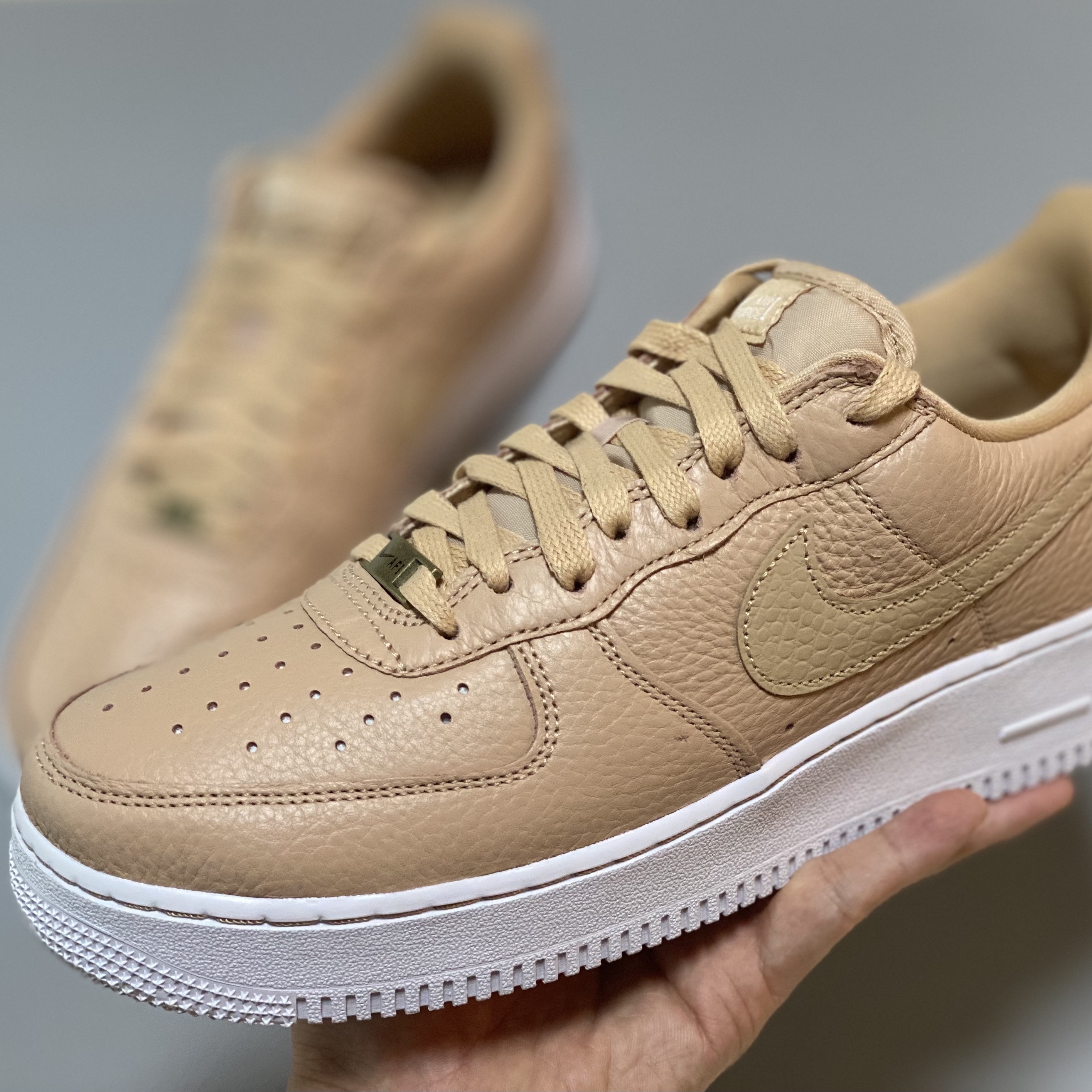 Nike Air Force 1 '07 Craft Vachetta Tan 착용 스타일 - 3