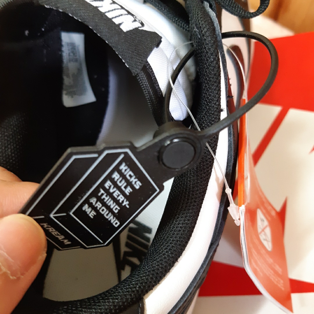 Nike Dunk Low Retro Black 착용 스타일
