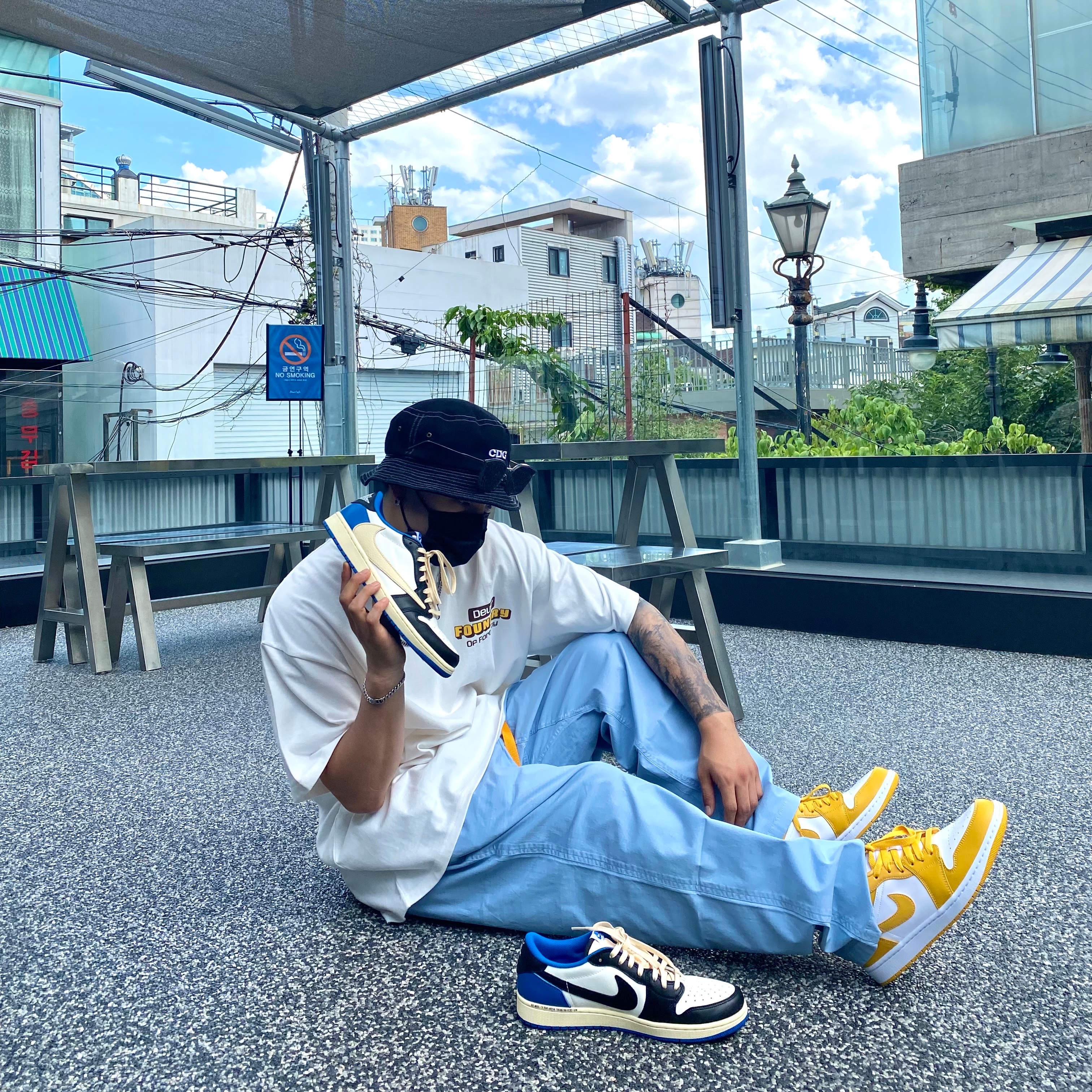 Jordan 1 Low Pollen, Jordan 1 x Travis Scott x Fragment Retro Low OG SP Military Blue 착용 스타일