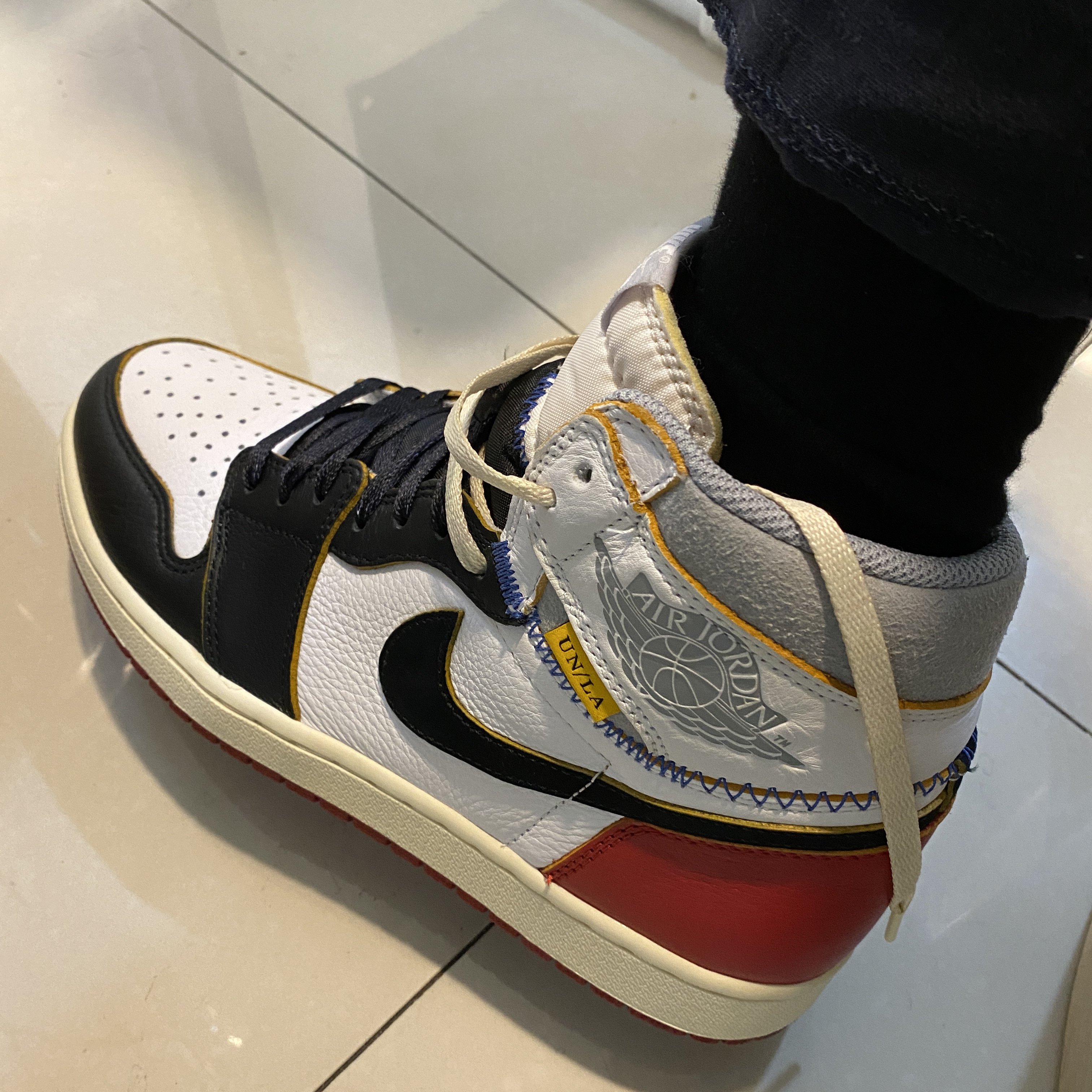 Jordan 1 x Union Retro High Black Toe 착용 스타일 - 1