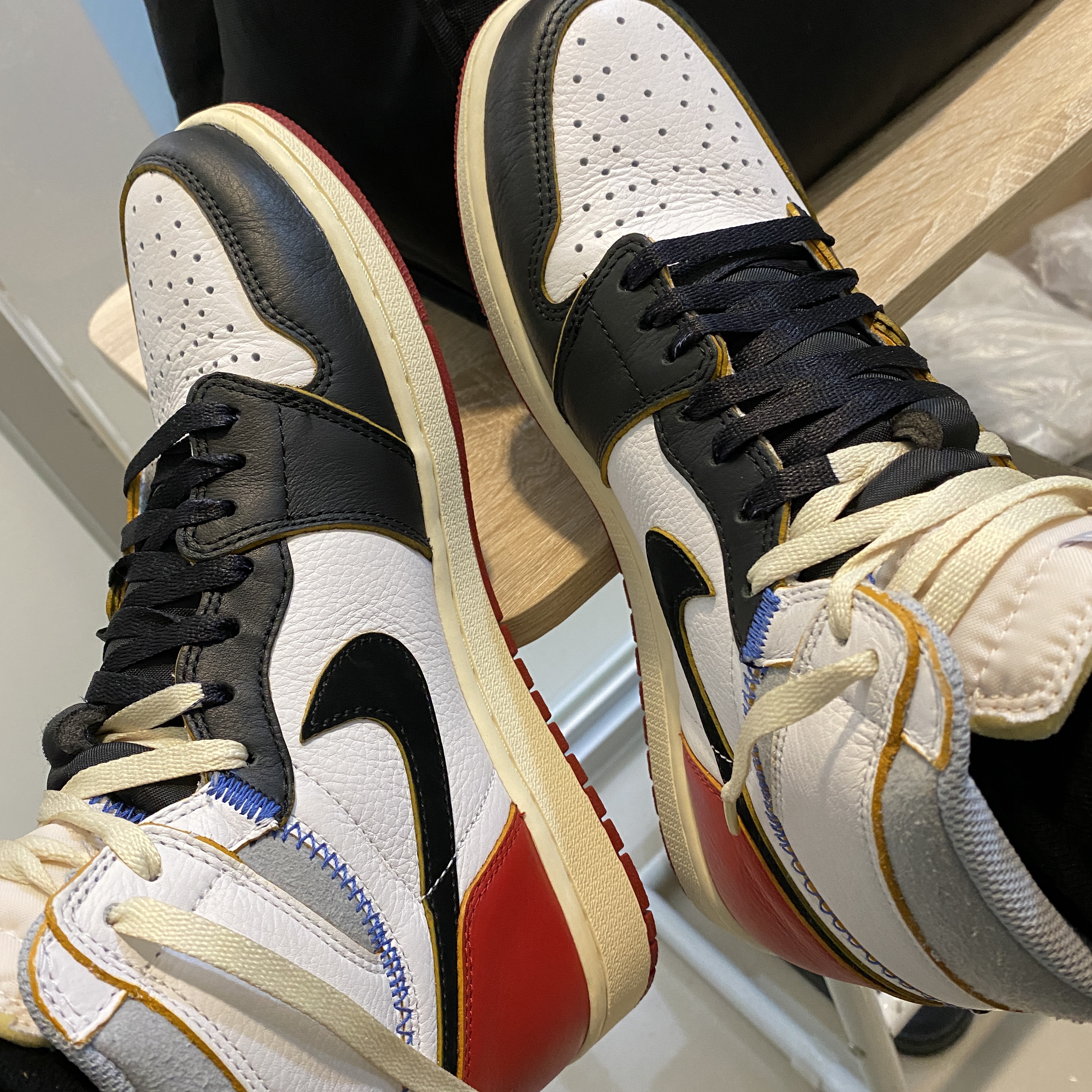 Jordan 1 x Union Retro High Black Toe 착용 스타일 - 2