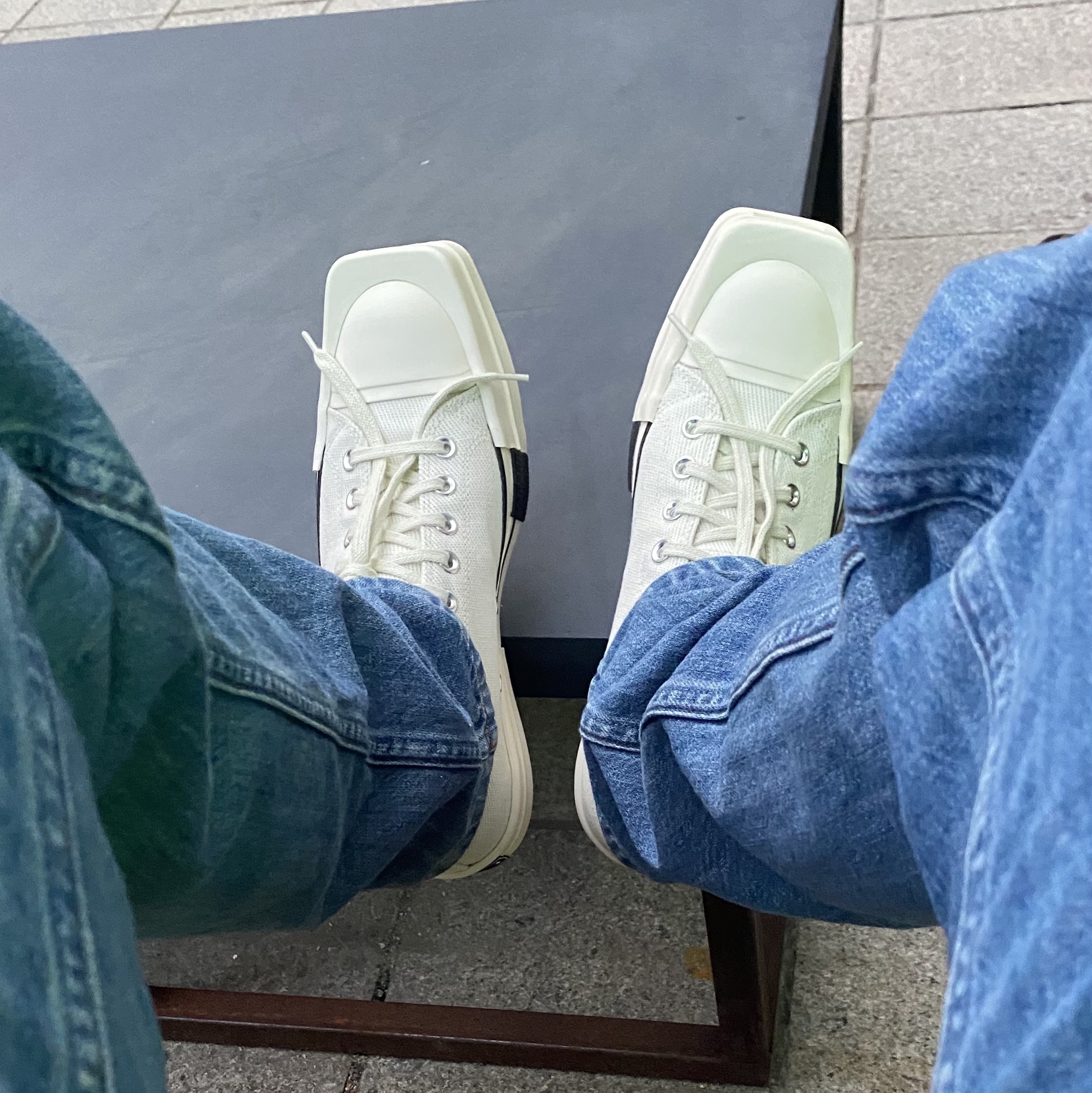Converse x Drkshdw Turbodrk Chuck 70 Ox Lilly White 착용 스타일