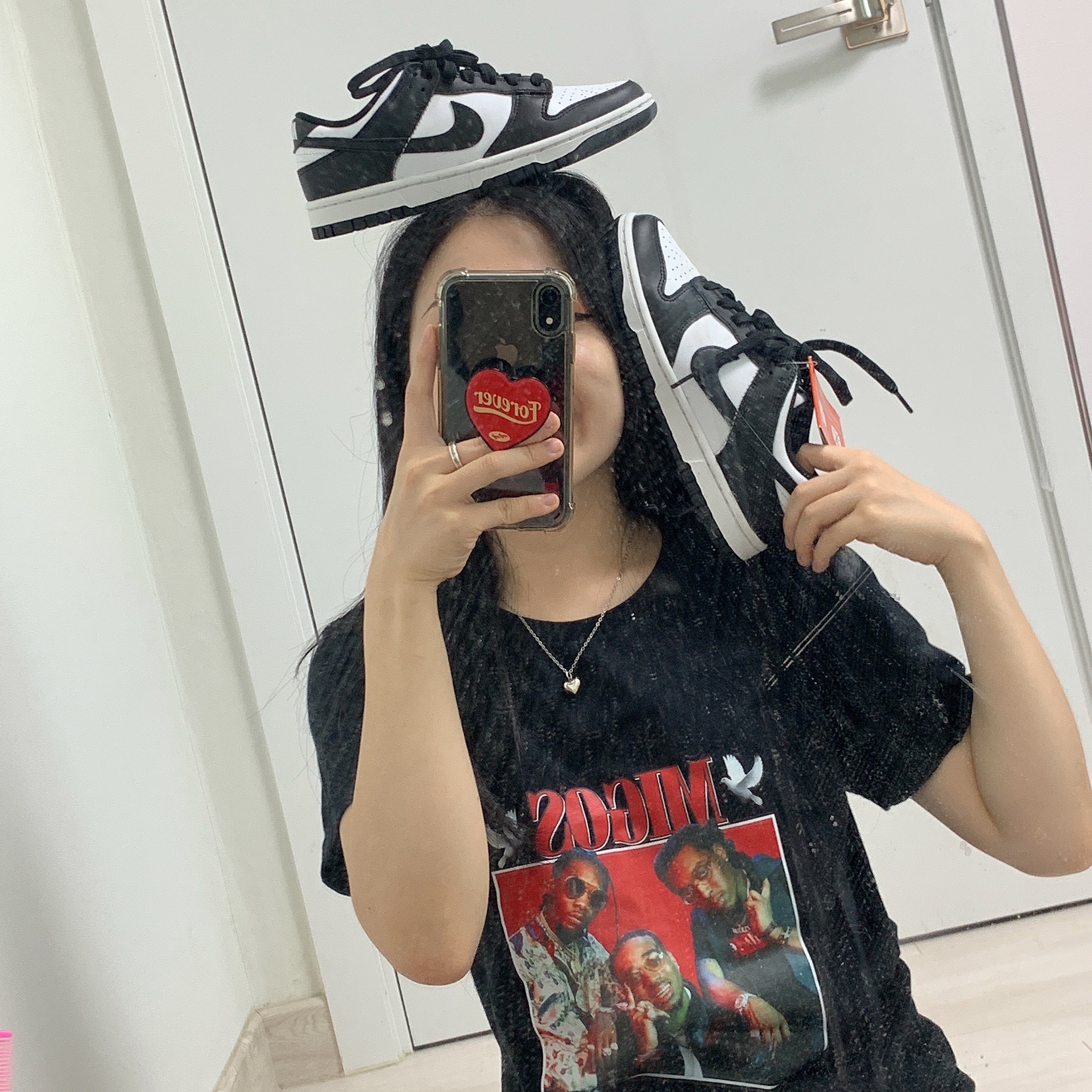 (W) Nike Dunk Low Black, Nike Dunk Low Retro Black 착용 스타일 - 2