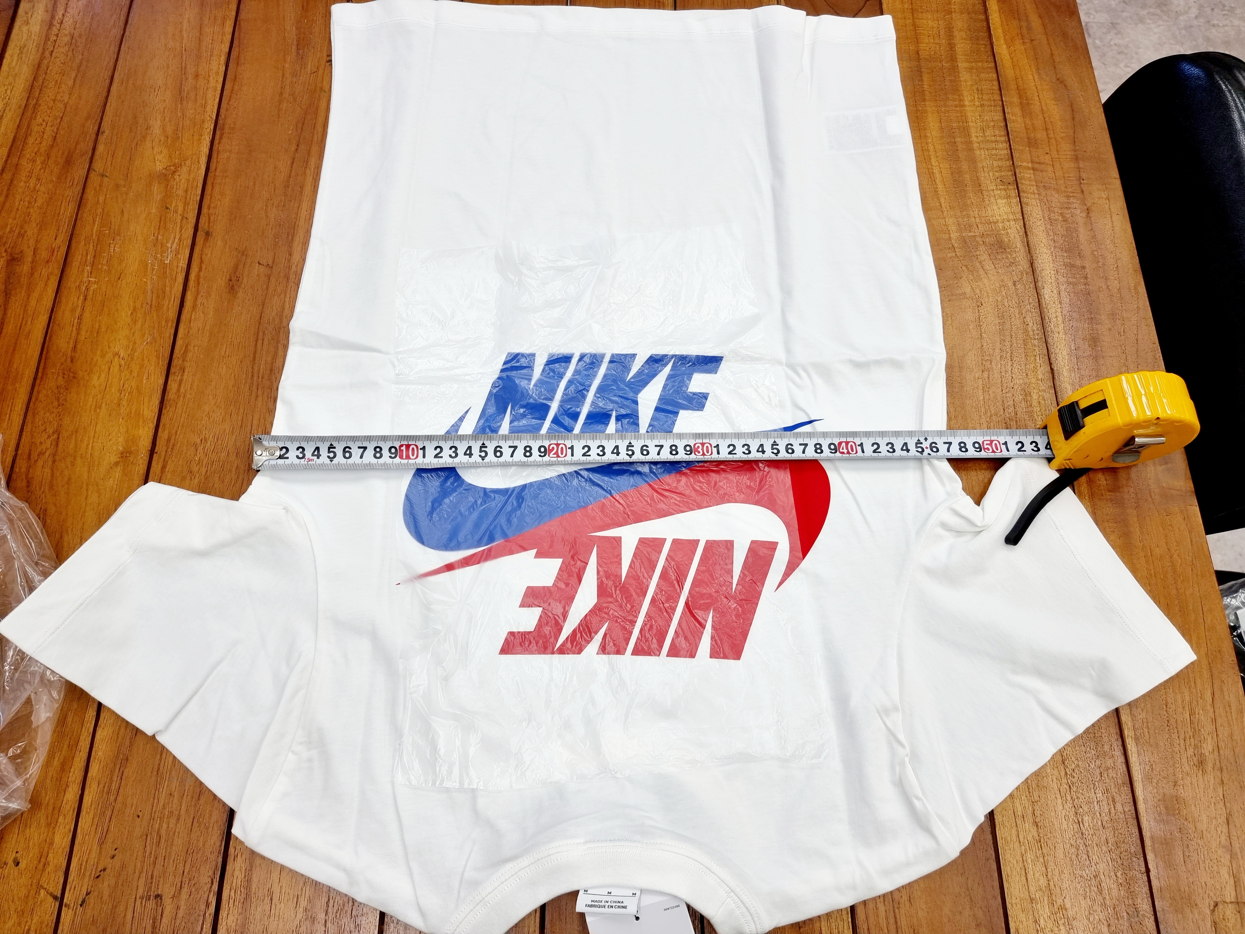 Nike Hangul T-Shirt White 착용 스타일 - 2