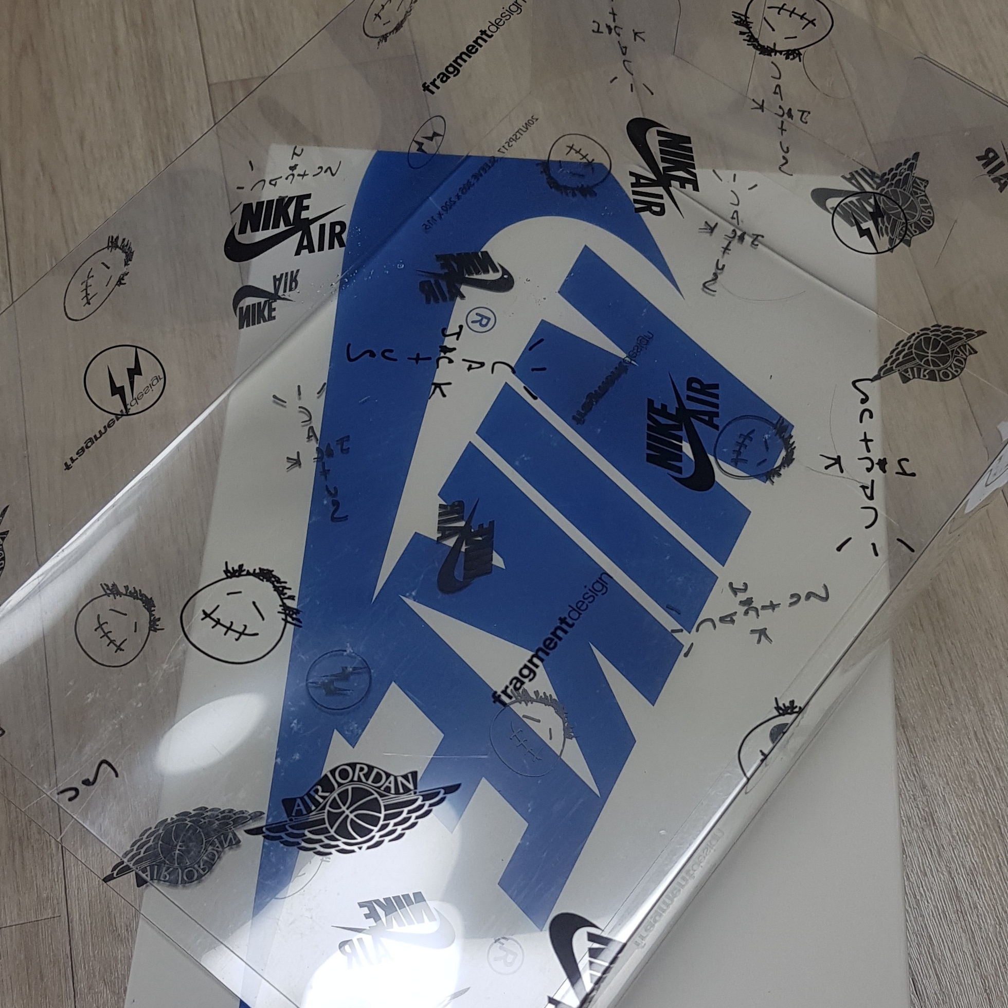 Jordan 1 x Travis Scott x Fragment Retro Low OG SP Military Blue 착용 스타일 - 2