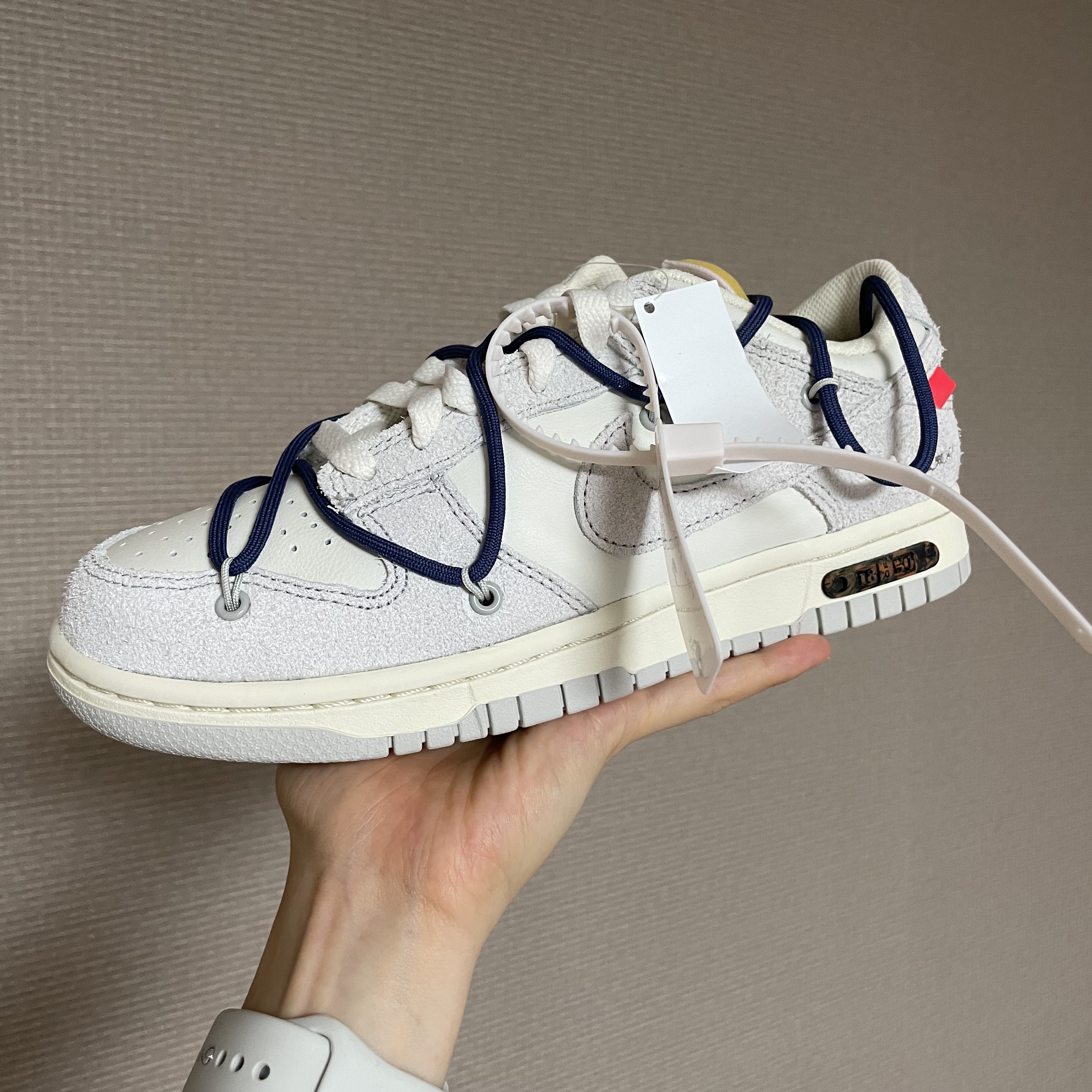 Nike x Off-White Dunk Low The 50 - Lot 18 착용 스타일 - 3