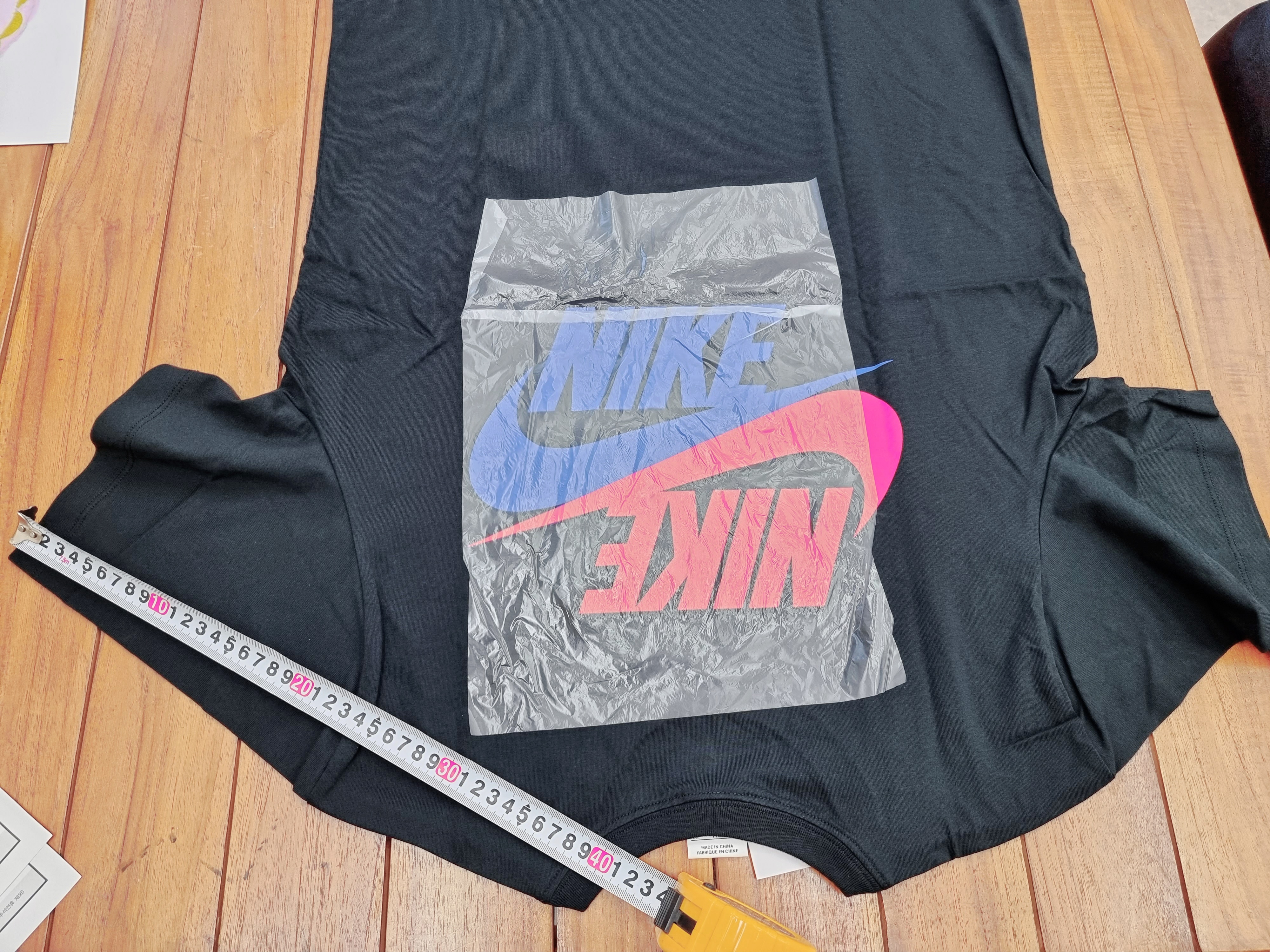 Nike Hangul T-Shirt Black 착용 스타일 - 3