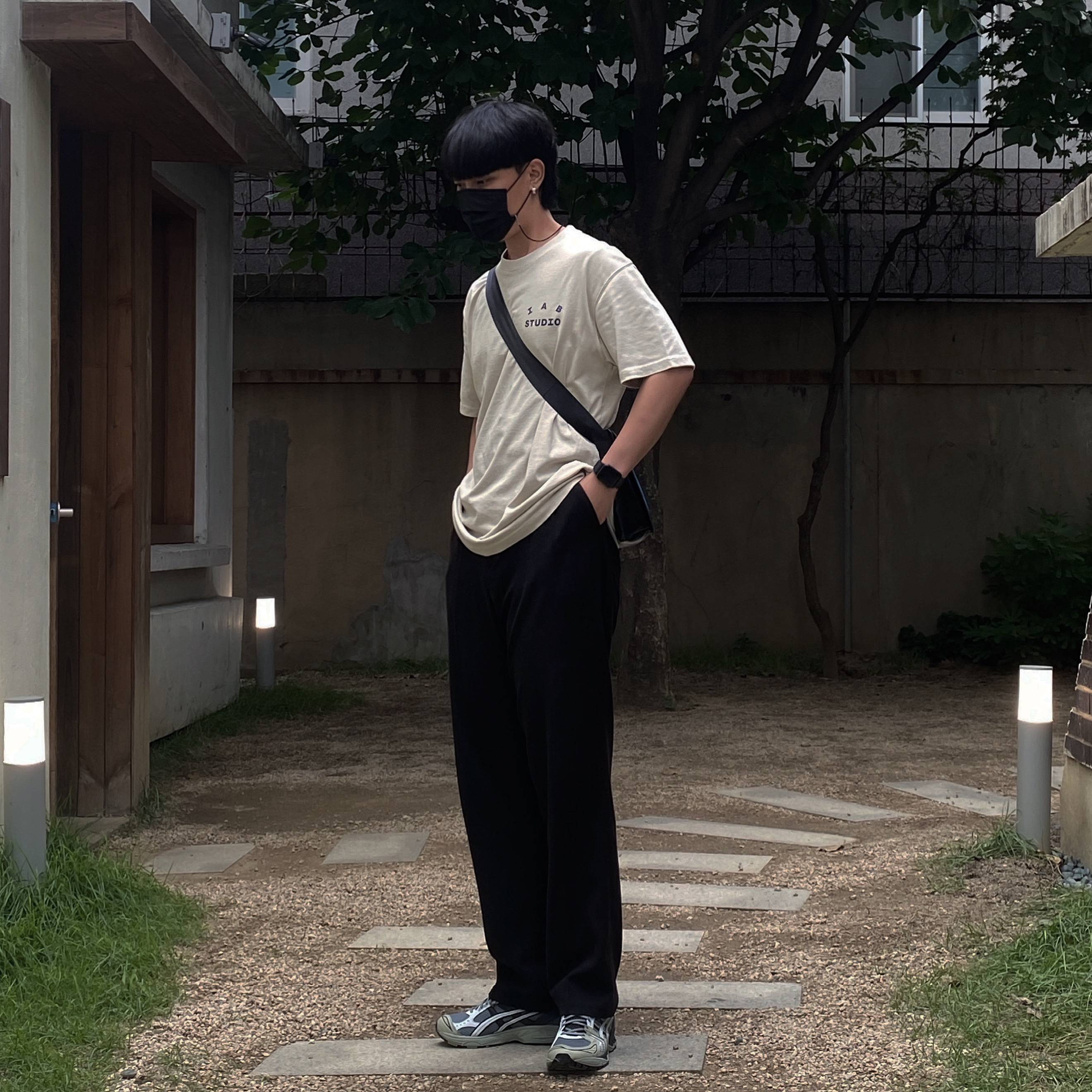 IAB Studio Pigment T-Shirt Oatmeal, Asics UB1-S Gel-Kayano 14 Piedmont Grey 착용 스타일