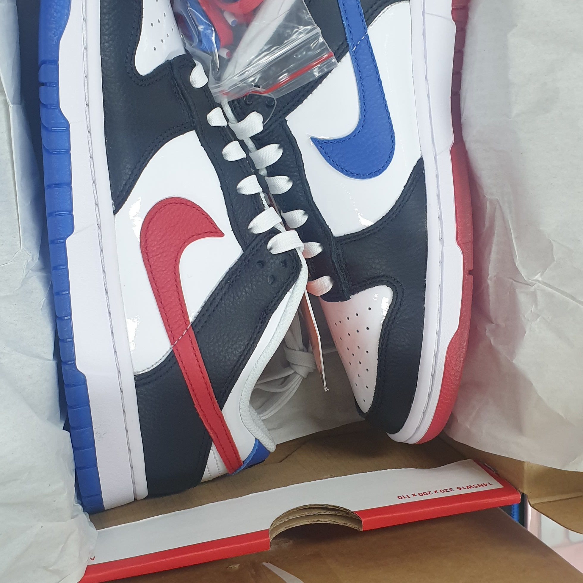 Nike Dunk Low SE Seoul 착용 스타일