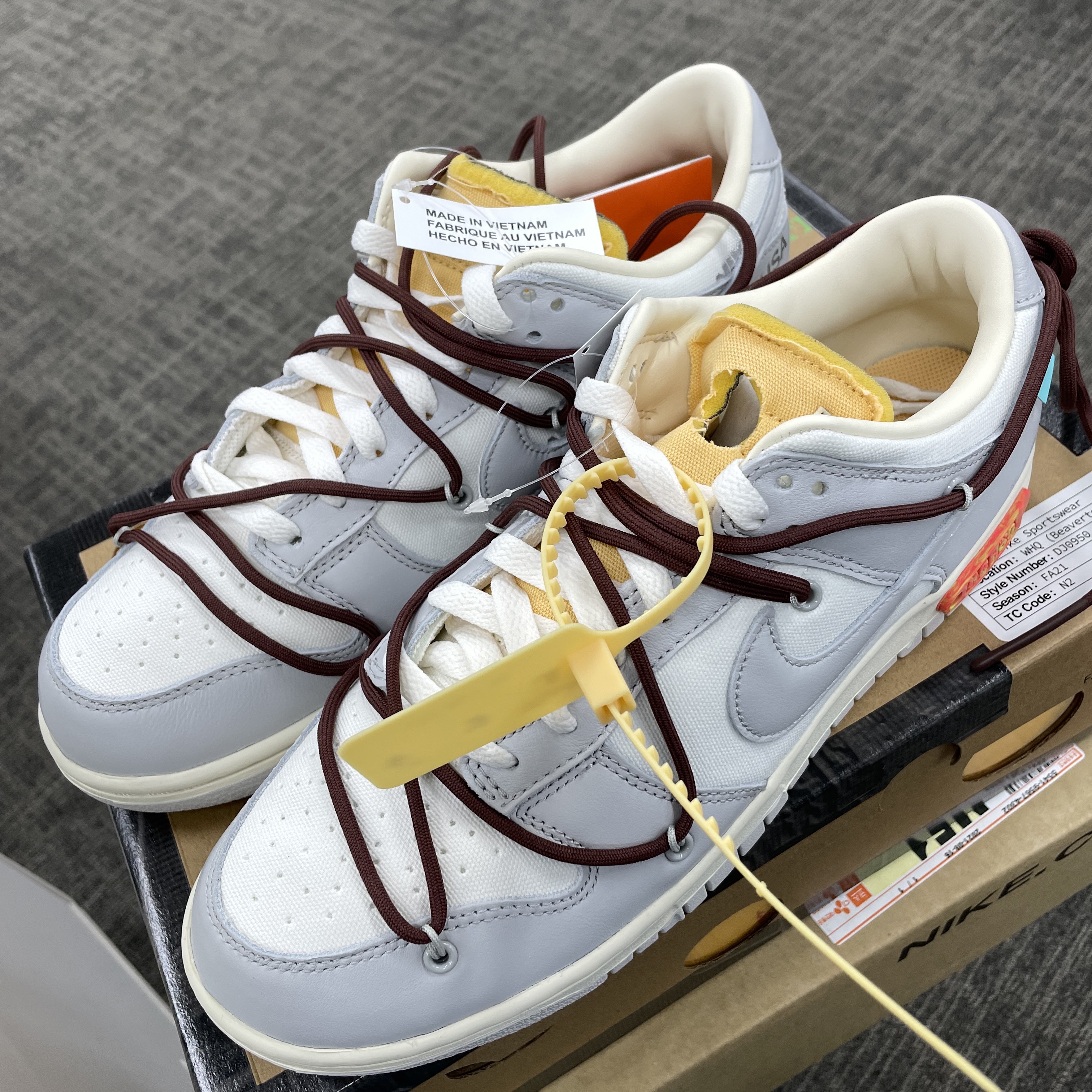Nike x Off-White Dunk Low The 50 - Lot 46 착용 스타일 - 2
